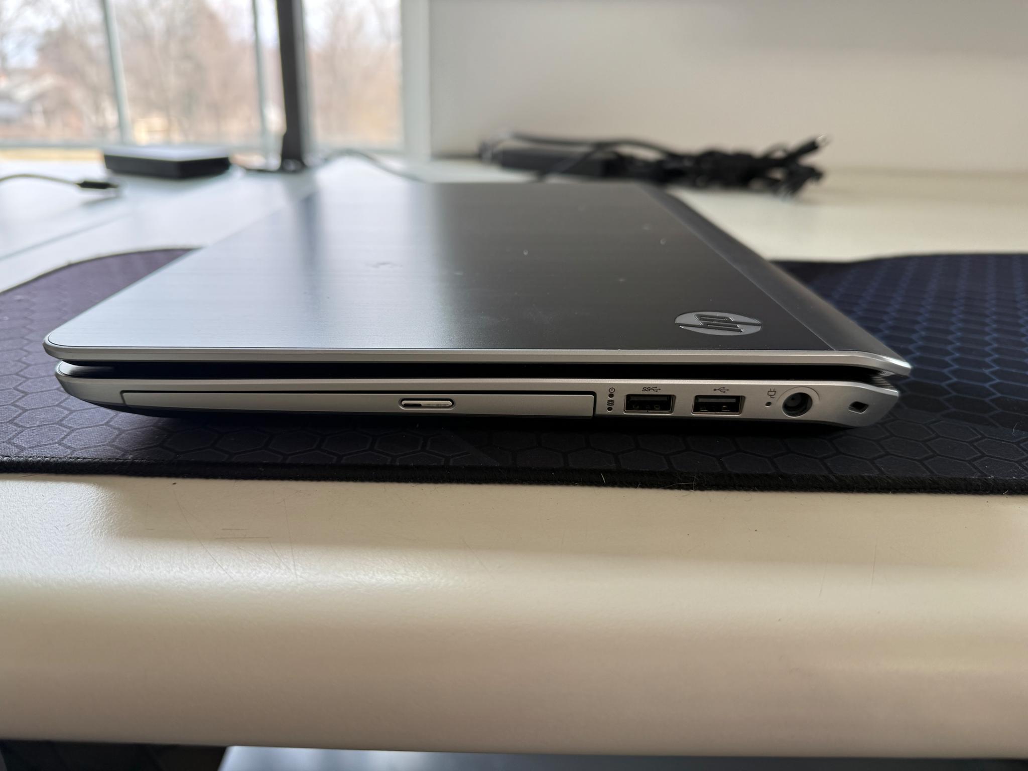 HP Envy dv6- i7-3630QM+HD Graphics 4000+8GB Ram+256 SSD+W10