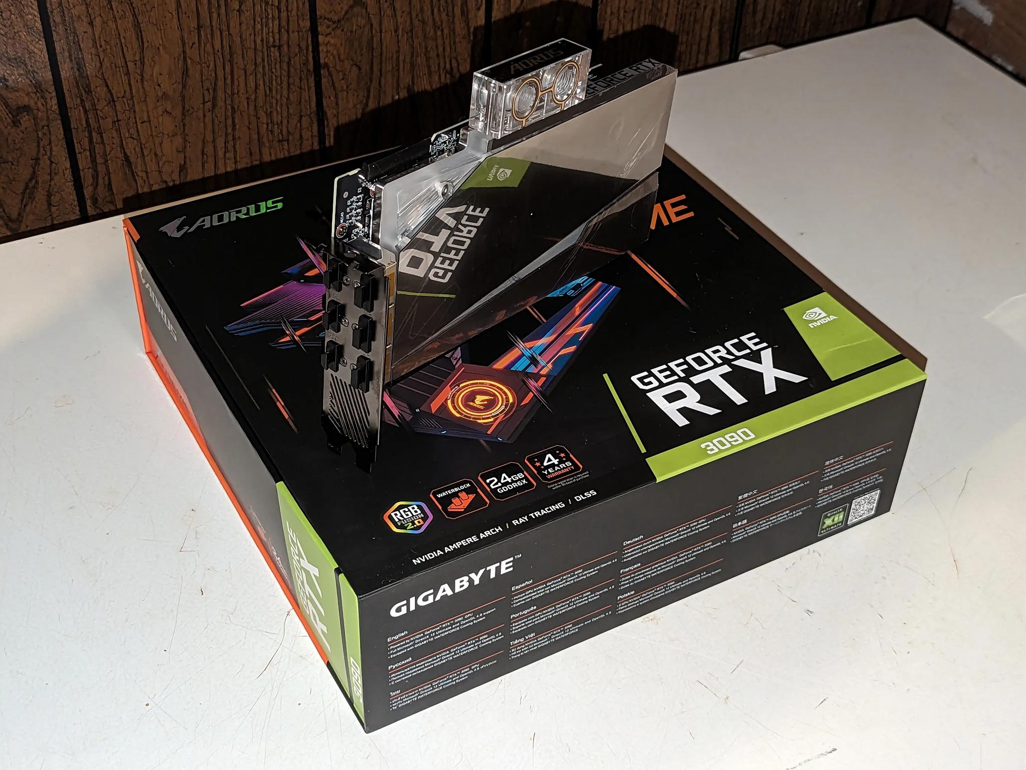 Gigabyte Aorus GeForce RTX 3090 Xtreme Waterforce WB 24GB GDDR6X Graphics Card