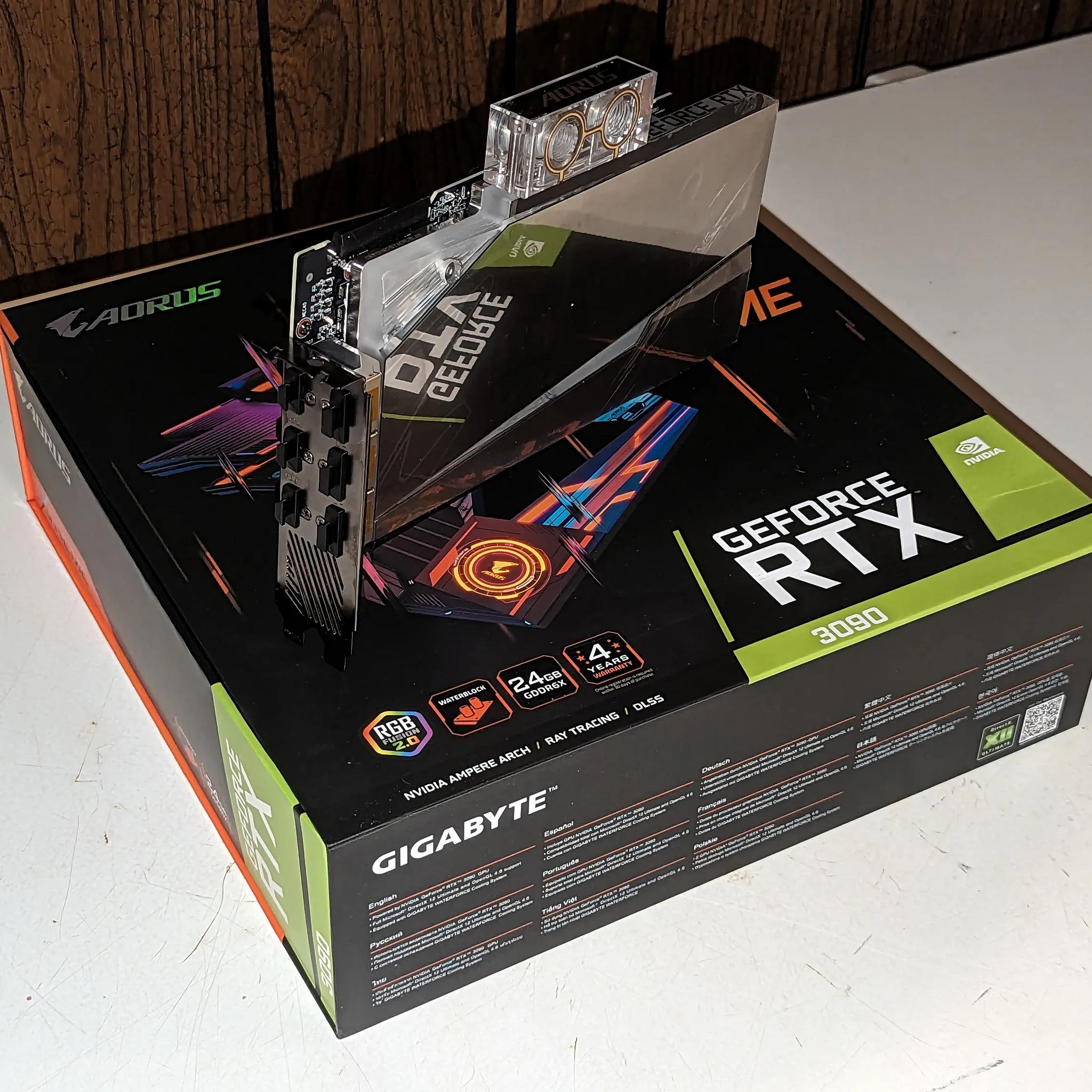 Gigabyte Aorus GeForce RTX 3090 Xtreme Waterforce WB 24GB GDDR6X Graphics Card