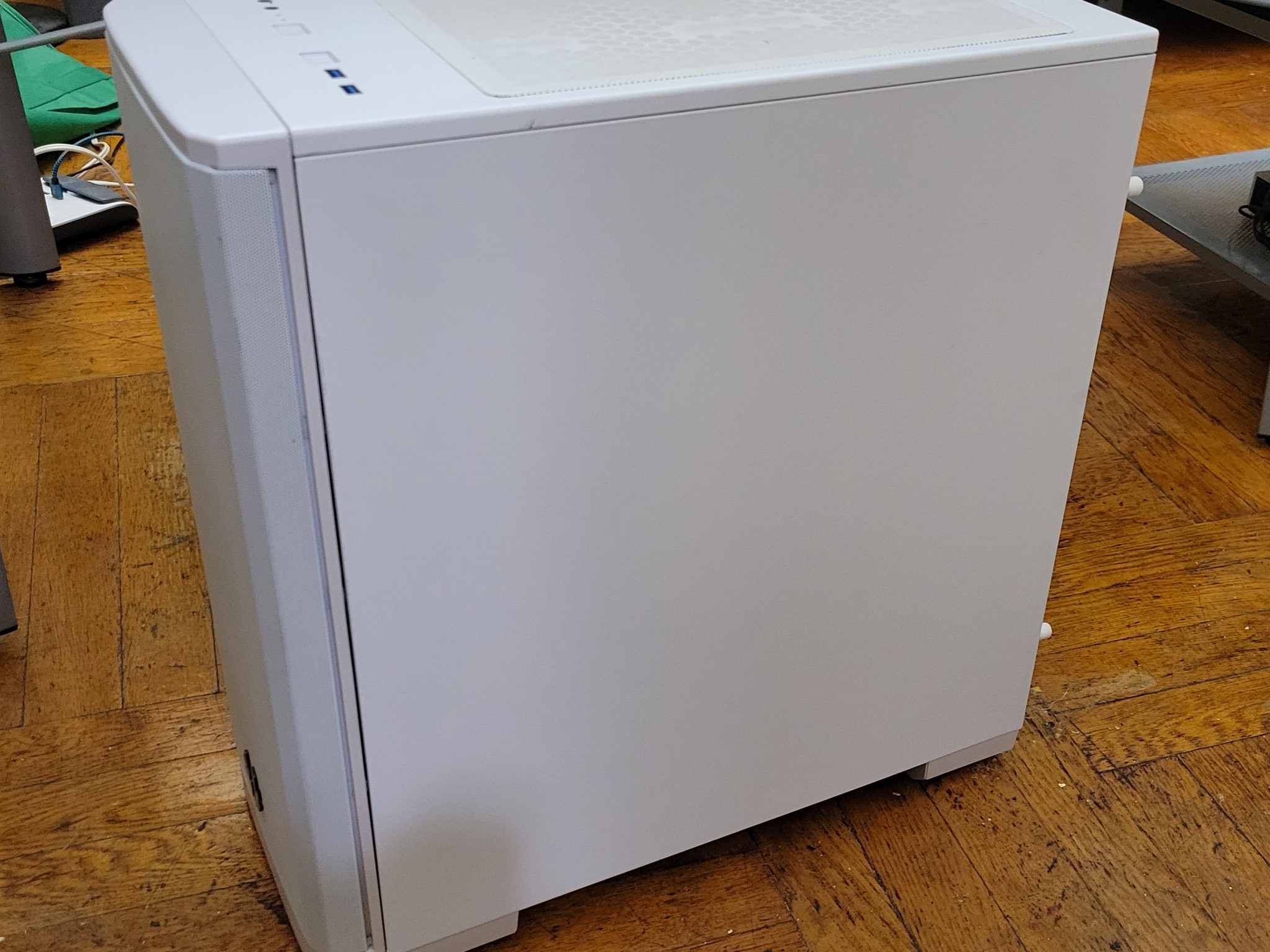 ASUS ROG Strix B550-E Gaming, AMD RYZEN 7 3700X 8-Core, PNY Geforce RTX 3060, 32GB RAM, 16TB storage