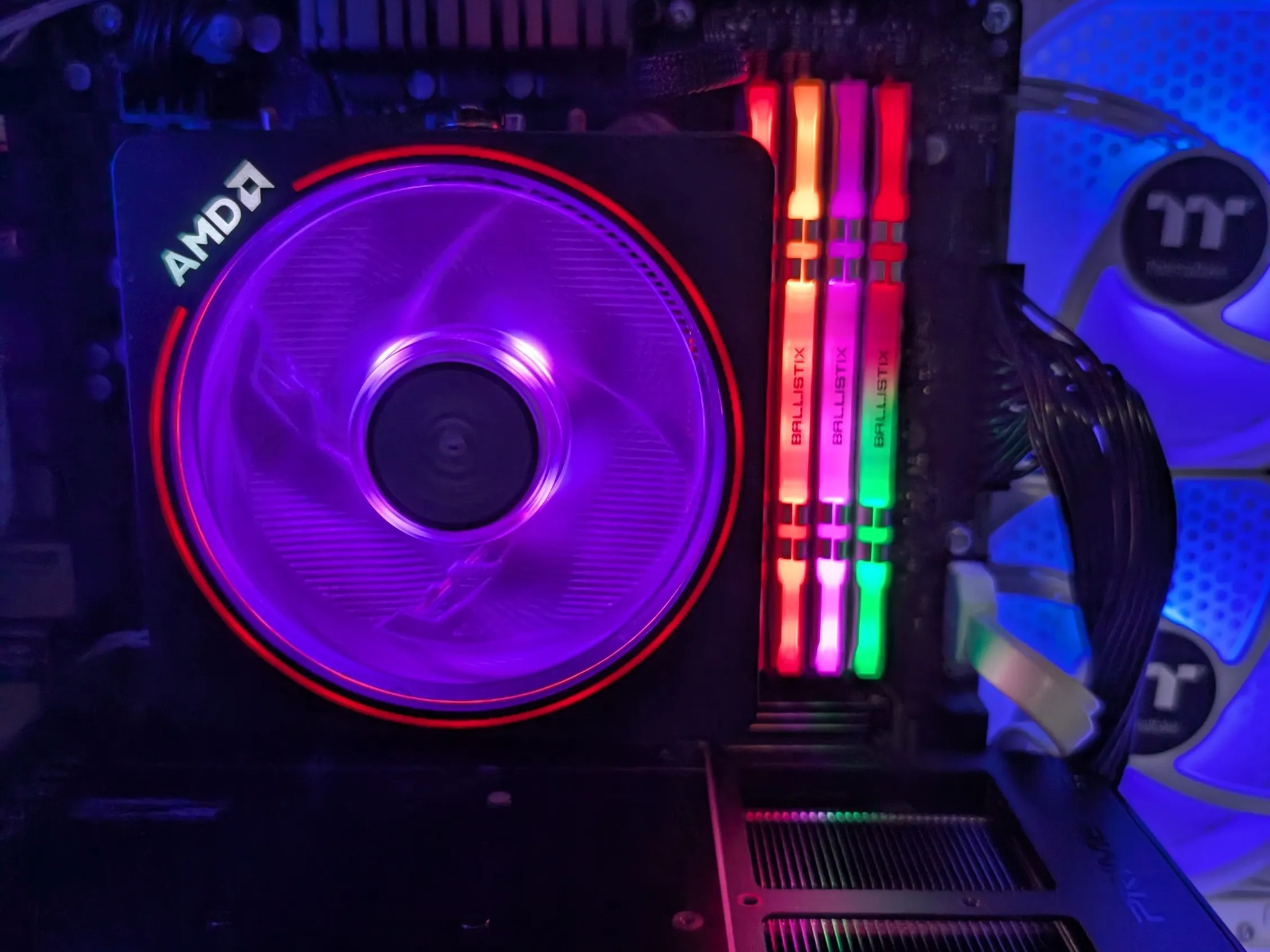 RTX 5060 - Ryzen 7 3700x - Compact Gaming PC