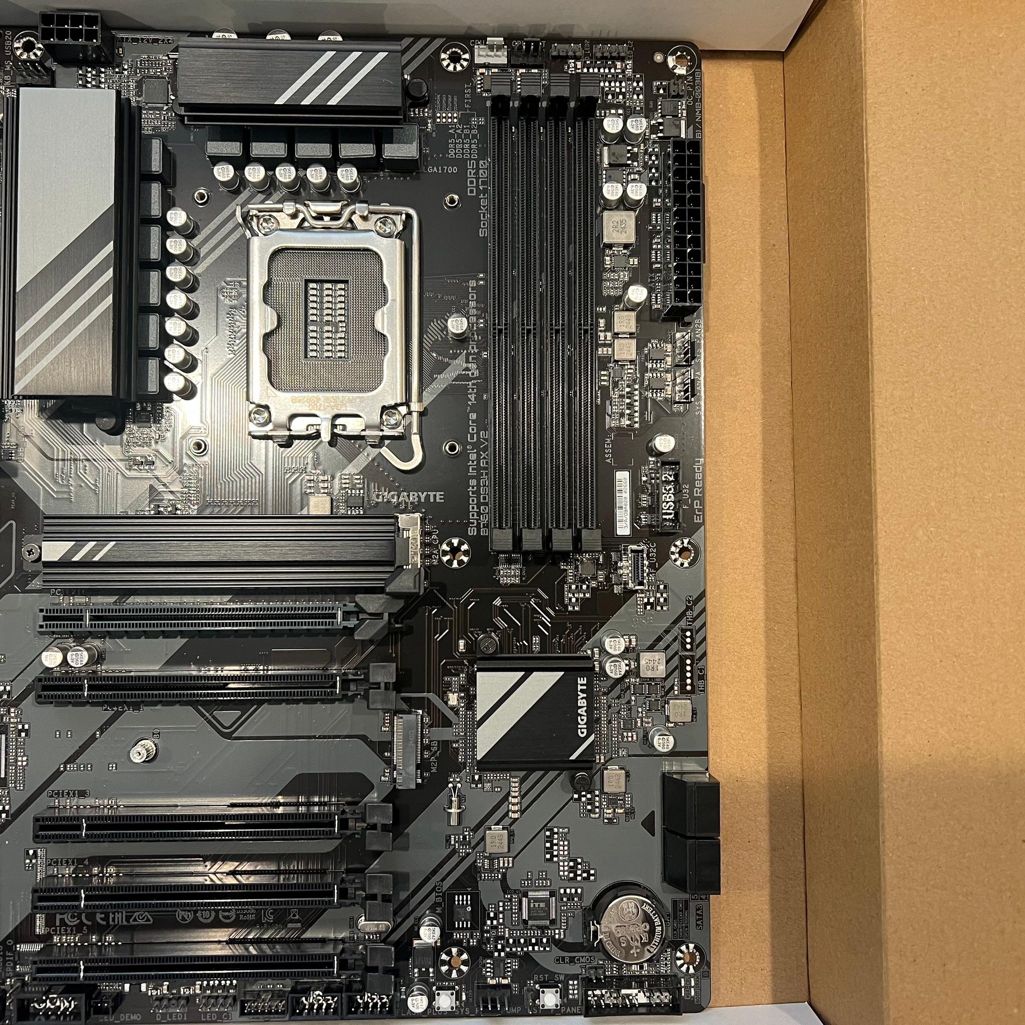 Gigabyte B760 DS3H AX V2 LGA1700 DDR5 WIFI and BT ATX Motherboard | Includes Backplate and IO Shield