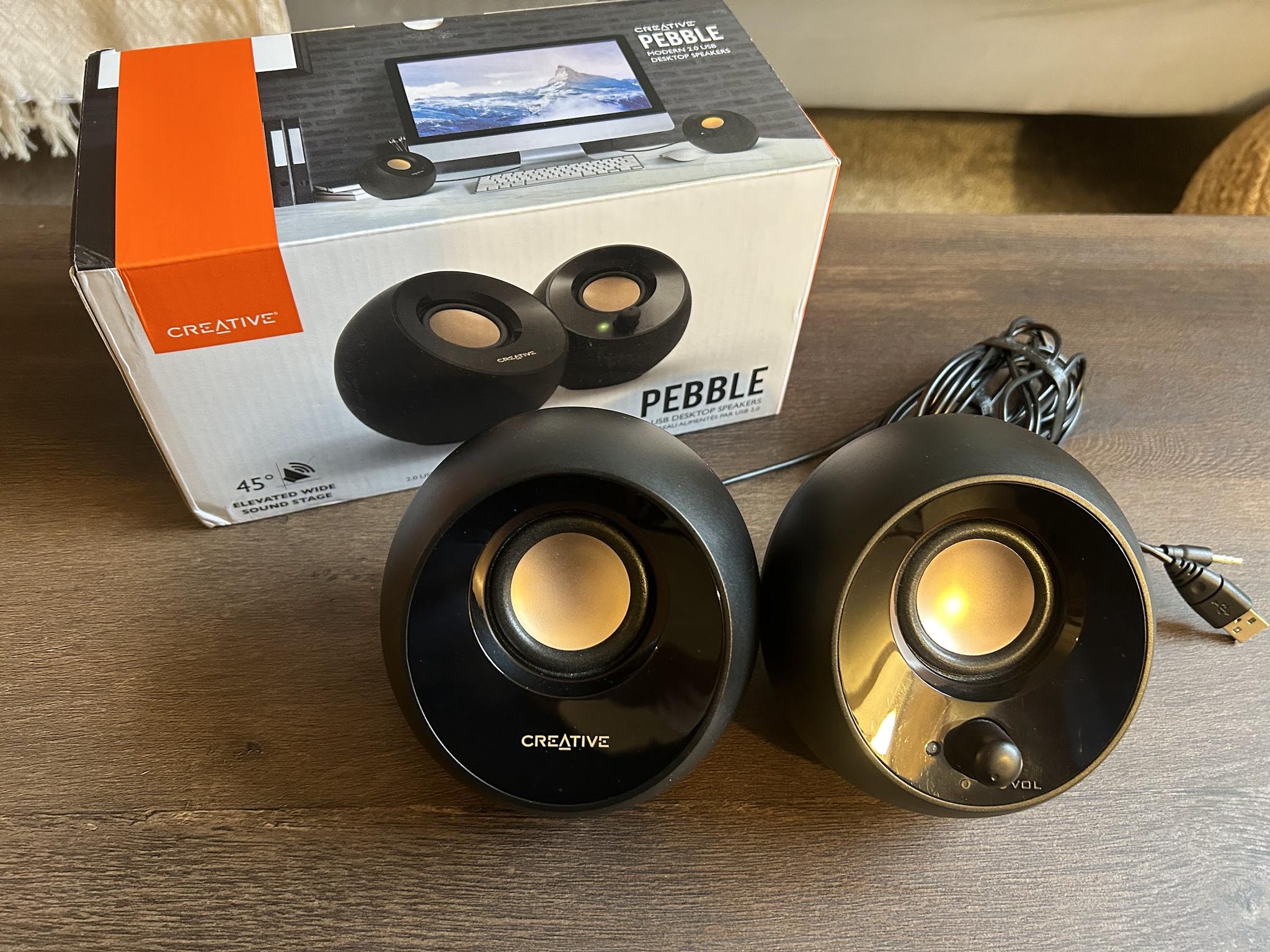Creative Pebble 2.0 USB-Powered Desktop Speakers with Far-Field Drivers and Passive Radiators