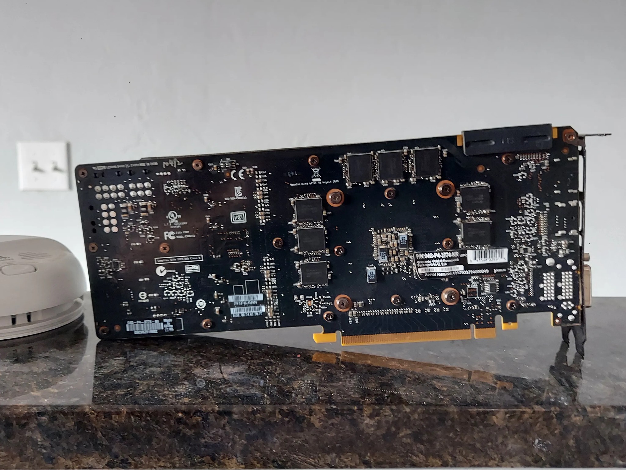GTX 770 2 gb ddr5 graphics card