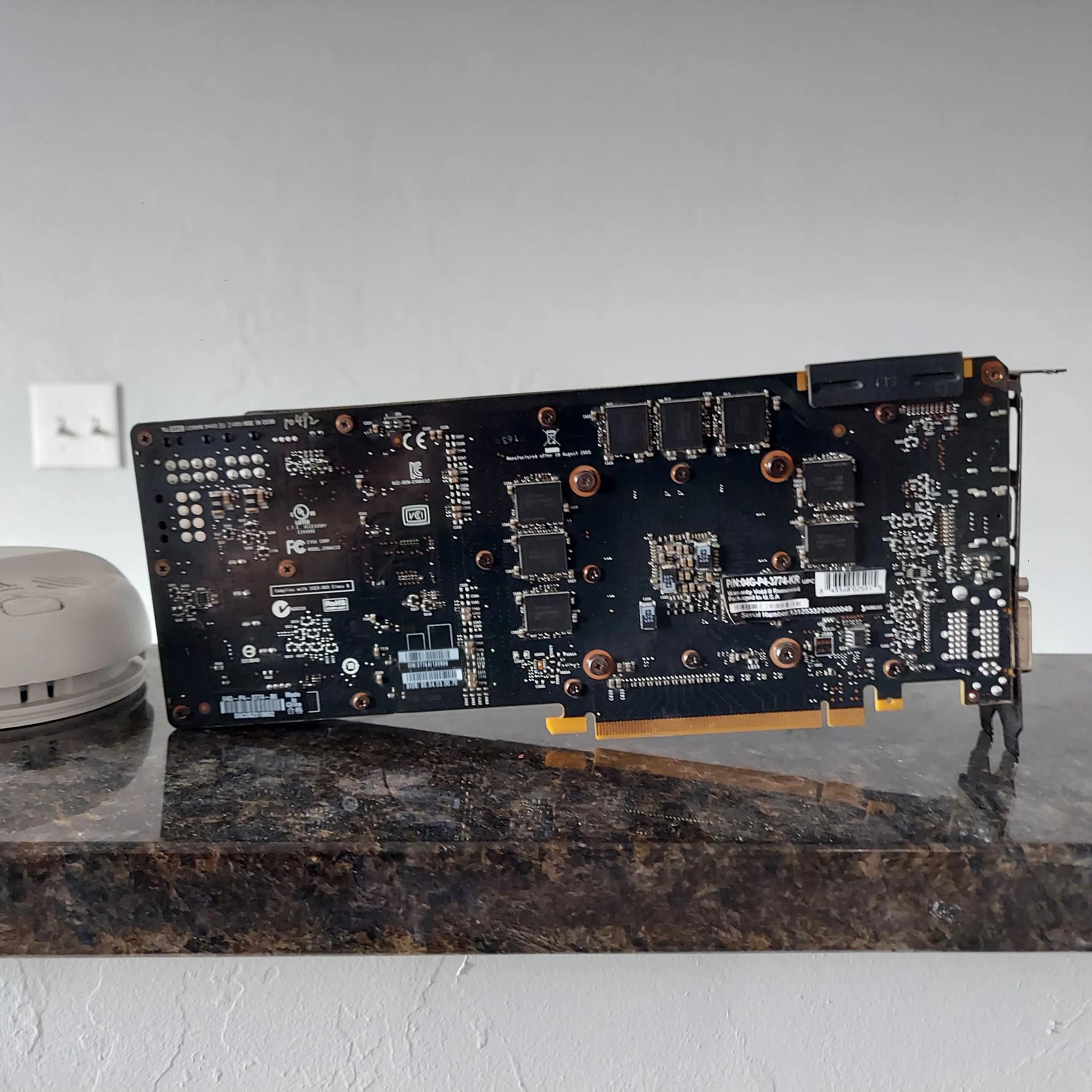 GTX 770 2 gb ddr5 graphics card