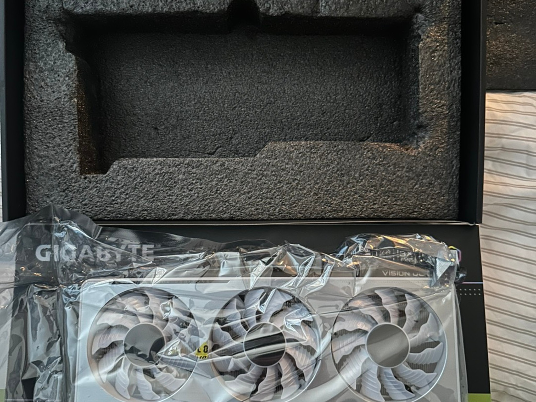 GIGABYTE Vision OC GeForce RTX 3070