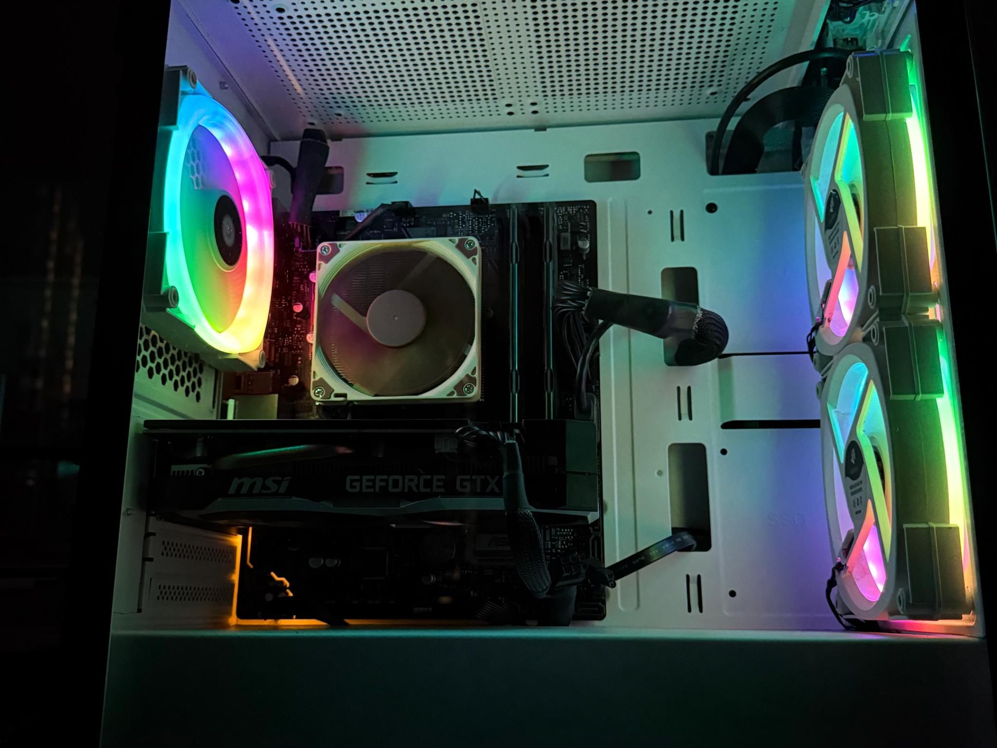 WHITE SHADOW i5 9400f 1660 ti 1.5tb ssd