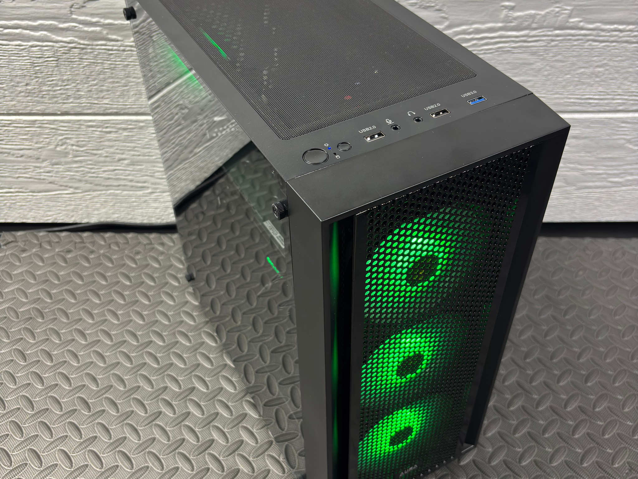 Gaming PC – Ryzen 5 5500 / RTX 3070 8GB / 16GB RGB 3600MHz / Windows 11