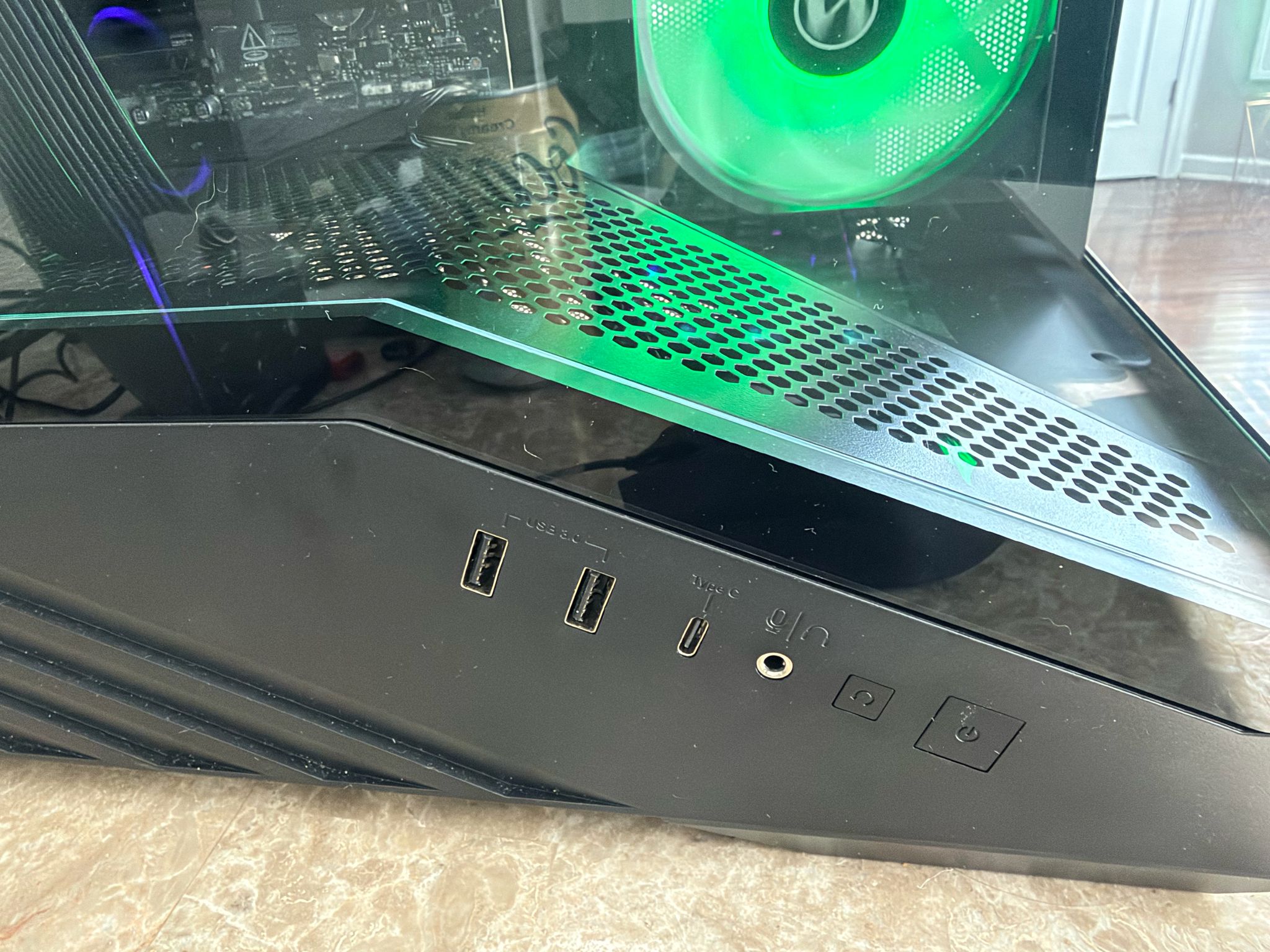 Ryzen 7 9850X3D | RX 9070 XT 16GB | 32GB DDR5 | Gen5 SSD | Windows 11