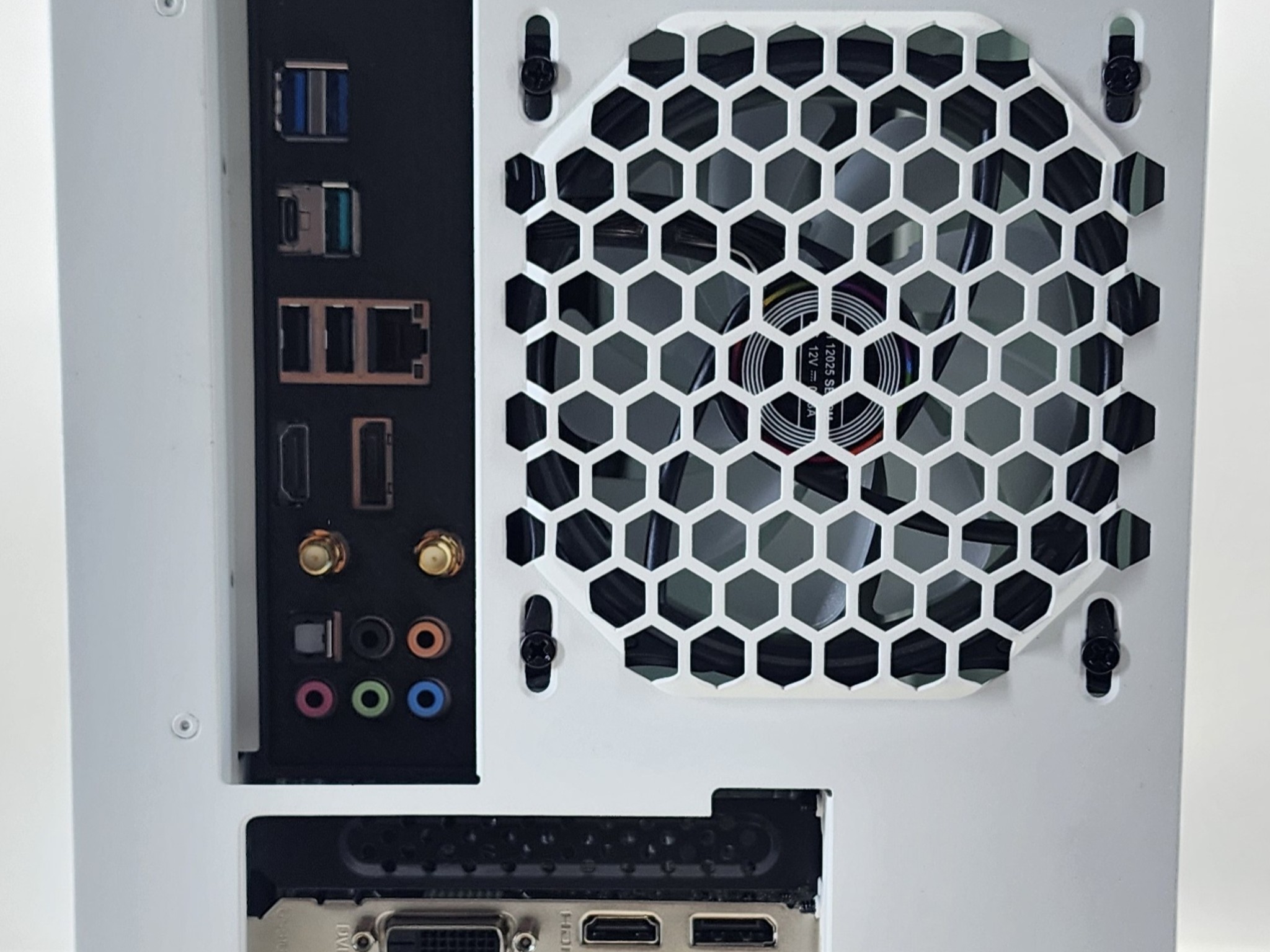 Gaming PC Ryzen 5 5500 16GB RAM 512GB SSD GTX 1650 4GB Windows 11 Computer