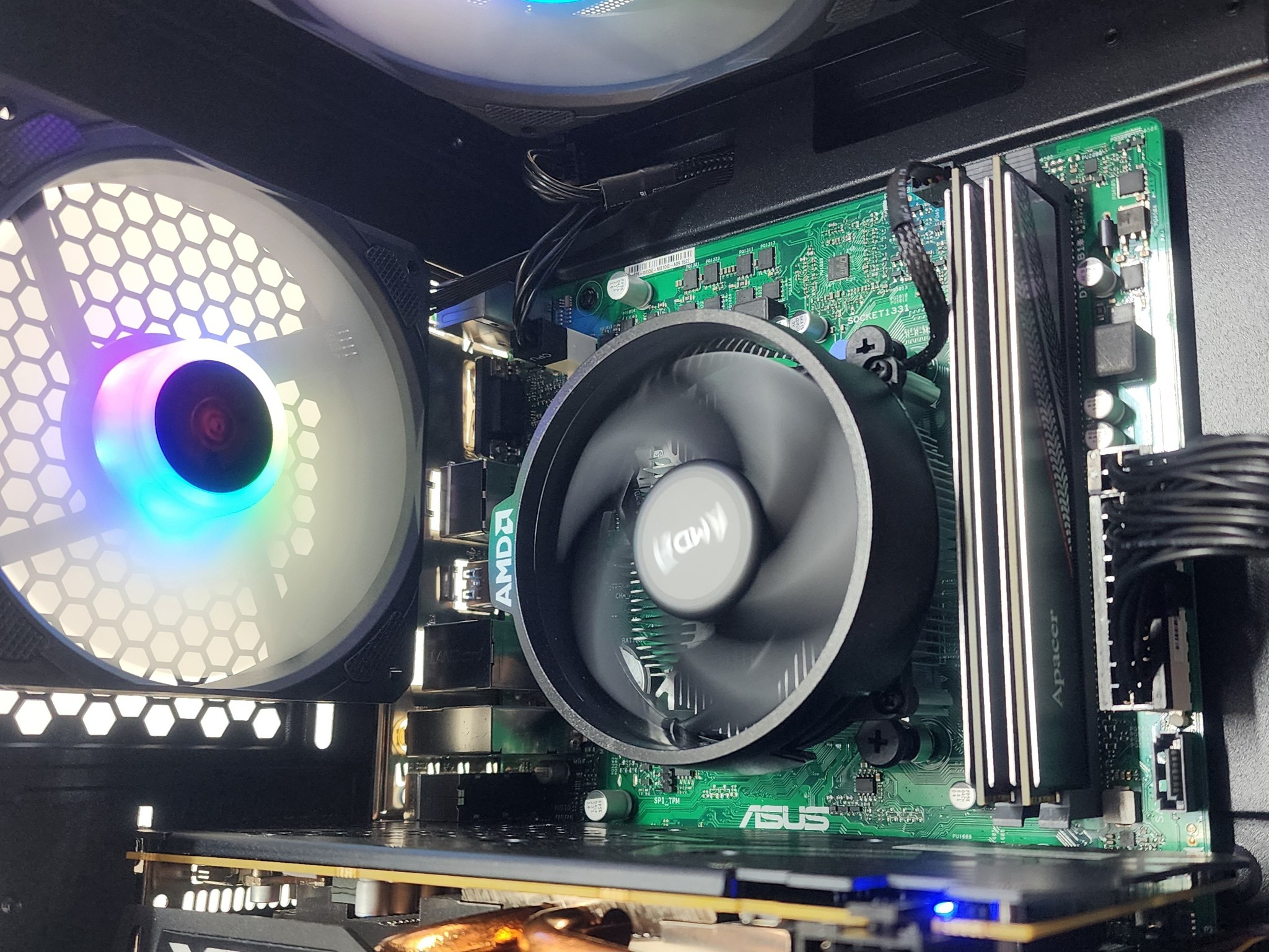 Gaming PC Ryzen 3 2300X 16GB RAM 256GB SSD + 1TB HDD RX 580 8GB Windows 11 Computer