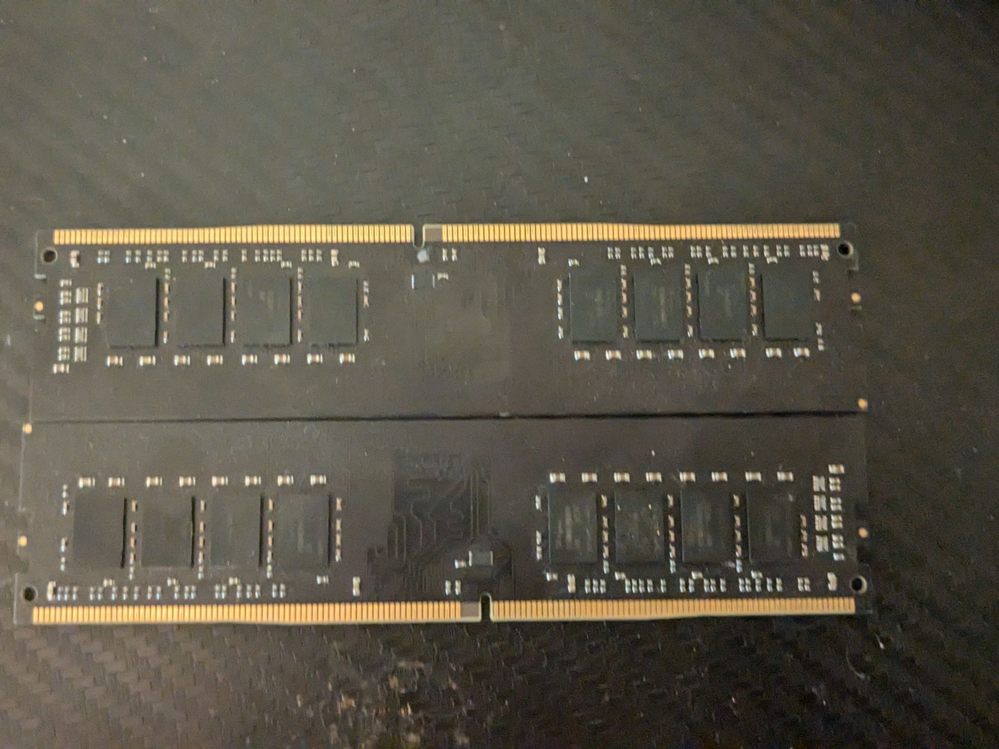 16gb DDR4 ECC (2x8gb)
