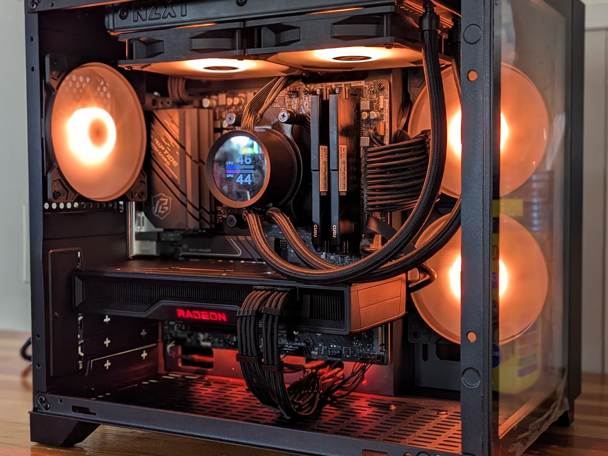 AMD RX 6750 XT || Ryzen 5 5600 ||  Compact 1440p Gaming PC