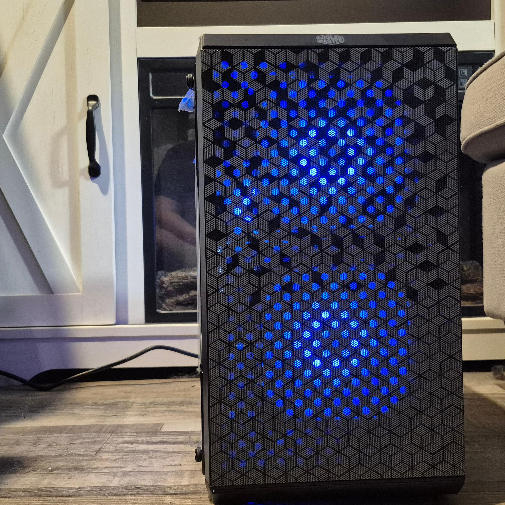 Bluetiful! 90 FPS Fortnite | Win11, WiFi, i5-6600 , GTX 1050 TI, 500GB SSD