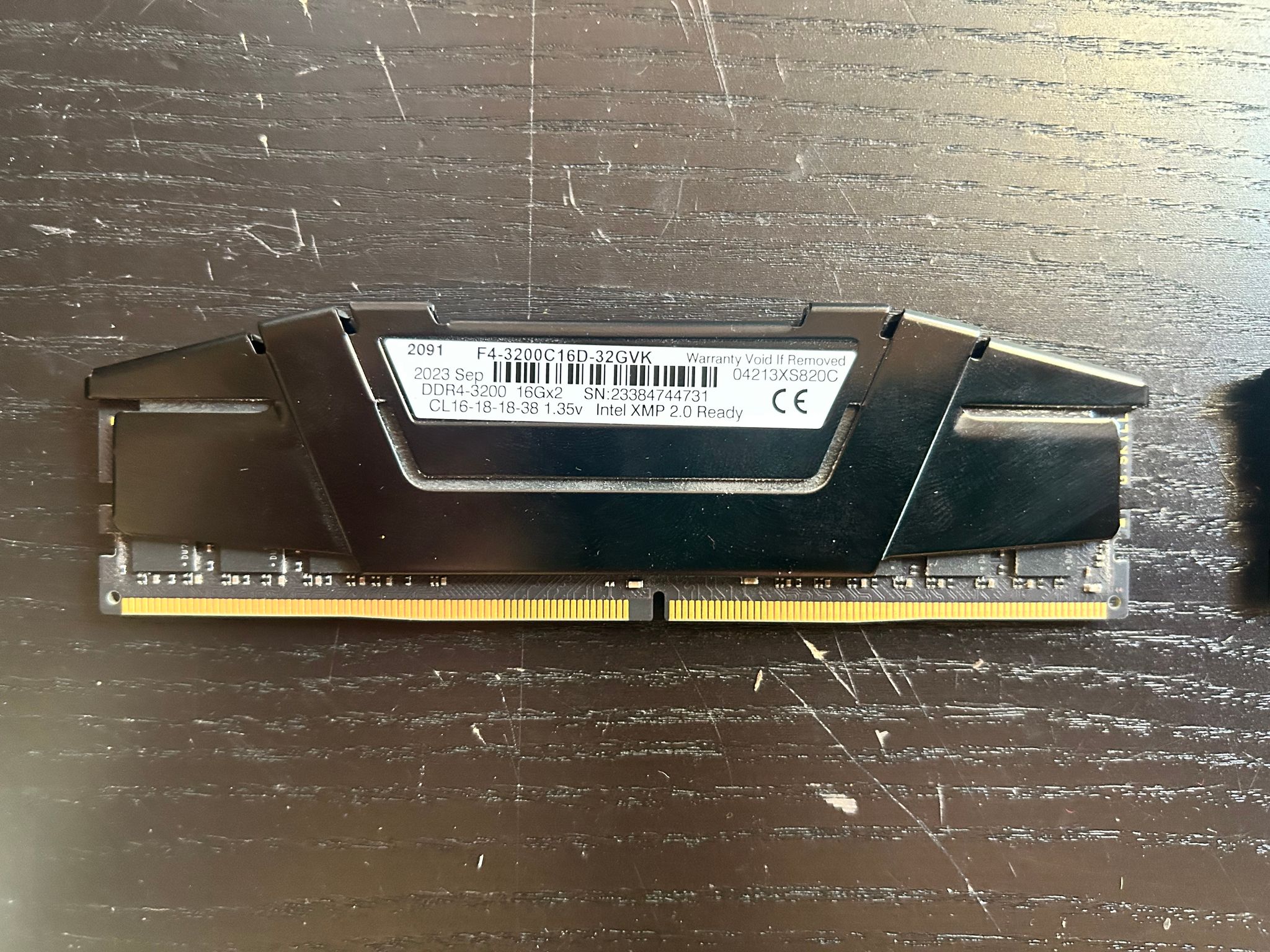 G. SKILL Ripjaws V Series 32GB (2 x 16GB) PC4-25600 (DDR4-3200) Memory