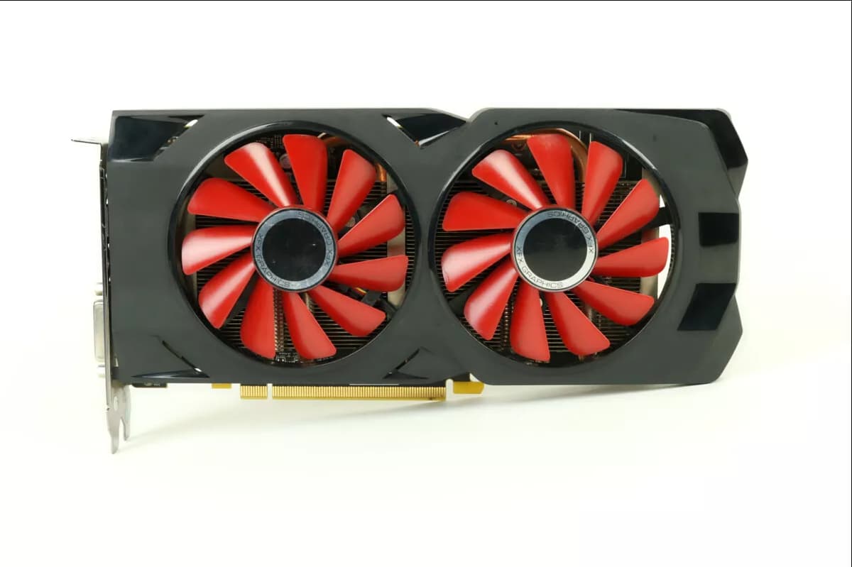 AMD Radeon RX 470 - Image 1