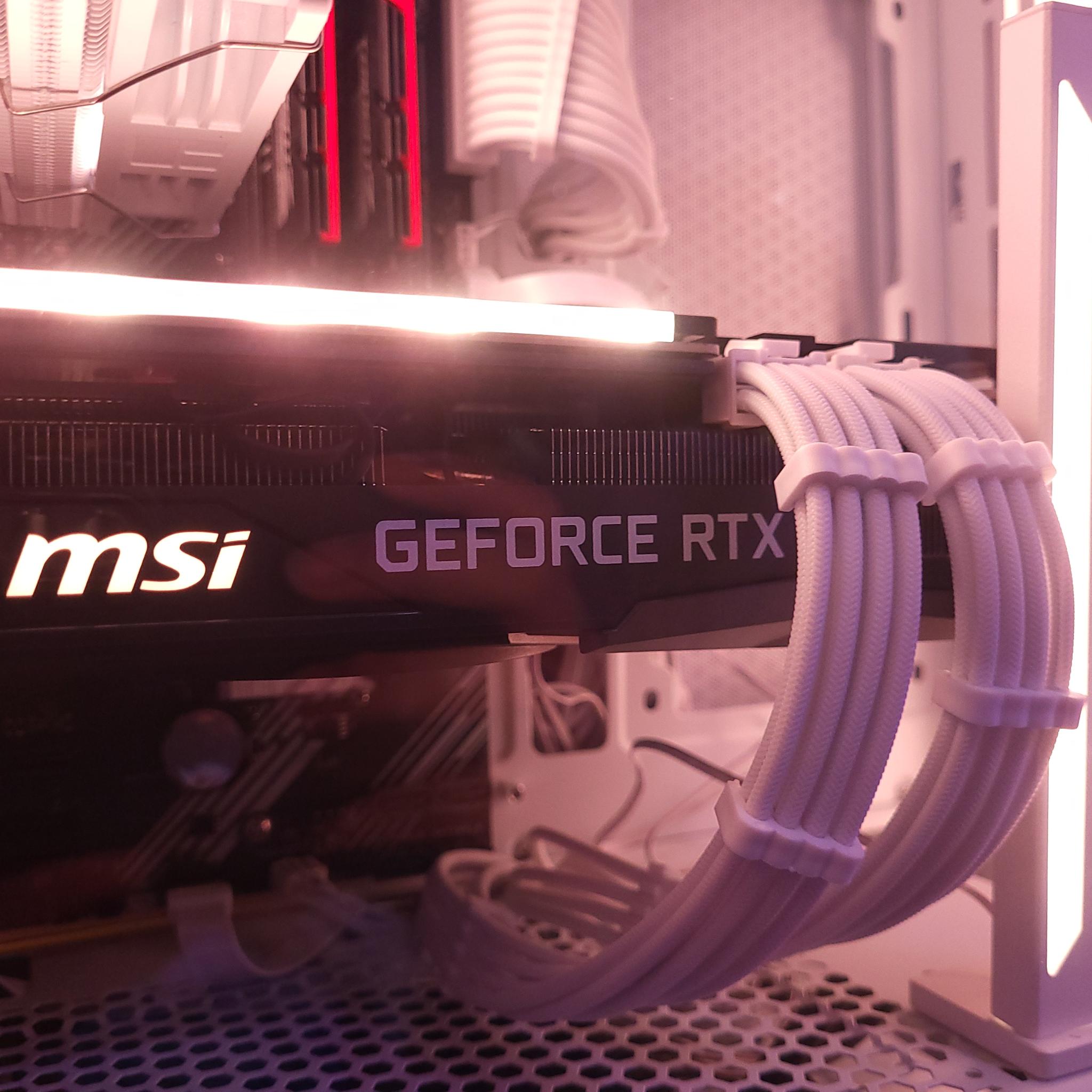 White Gaming PC: RTX 3070 | I5 10400F | 32GB RAM | 1.25TB SSD | WiFi | ARGB