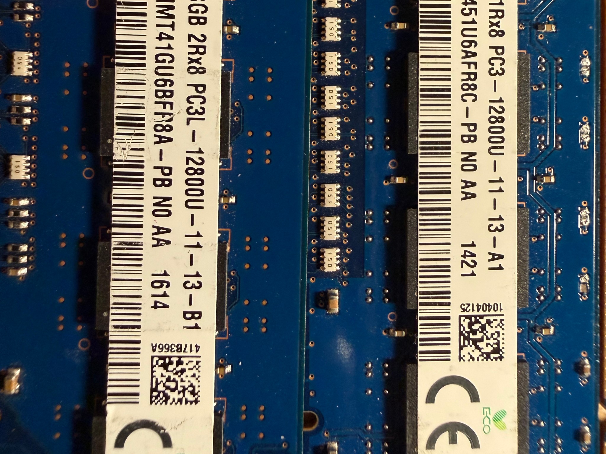 Huge LOT of DDR3 DIMMMs (66GB total, mostly 4GB sticks with a few 2 GB in there) look at photos