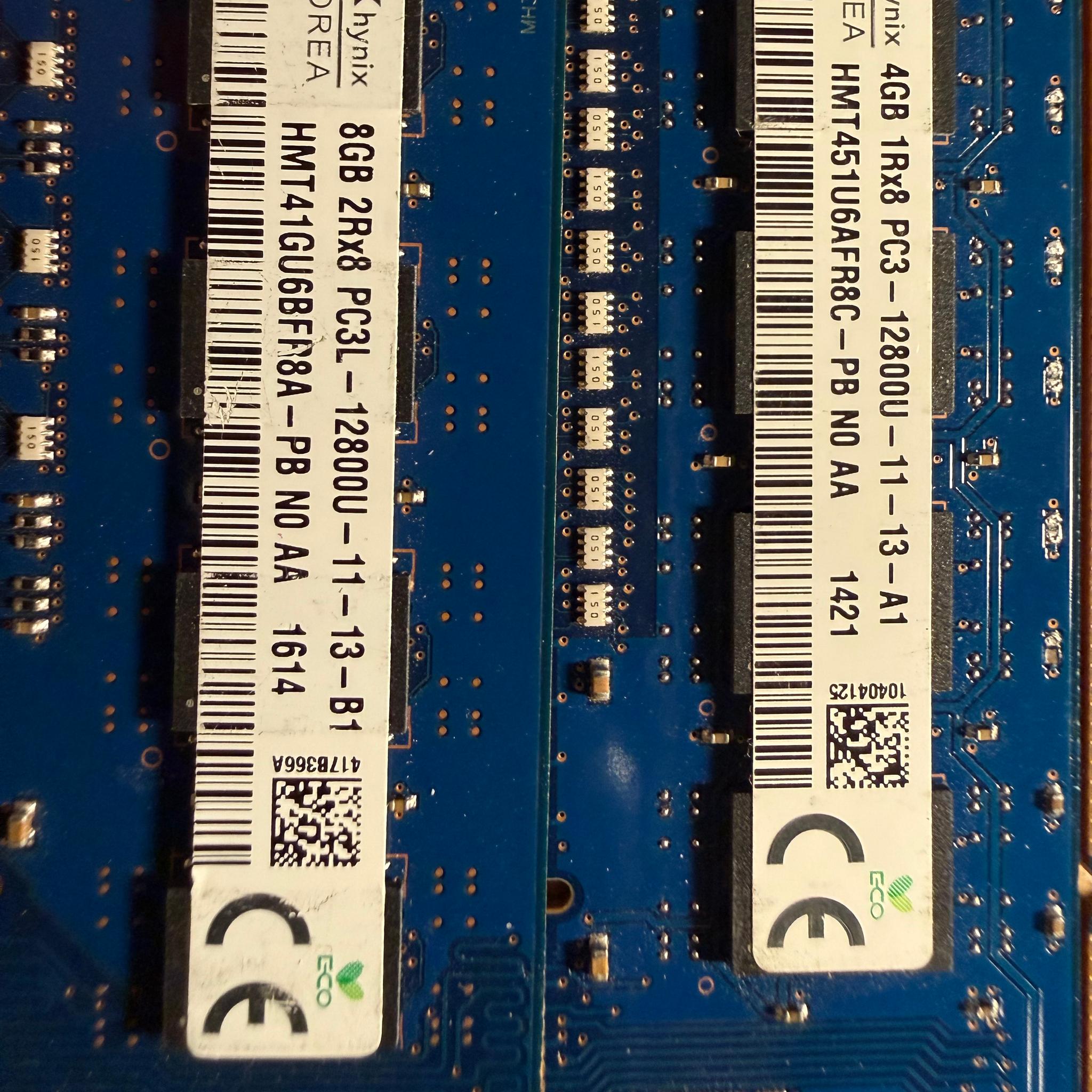 Huge LOT of DDR3 DIMMMs (66GB total, mostly 4GB sticks with a few 2 GB in there) look at photos