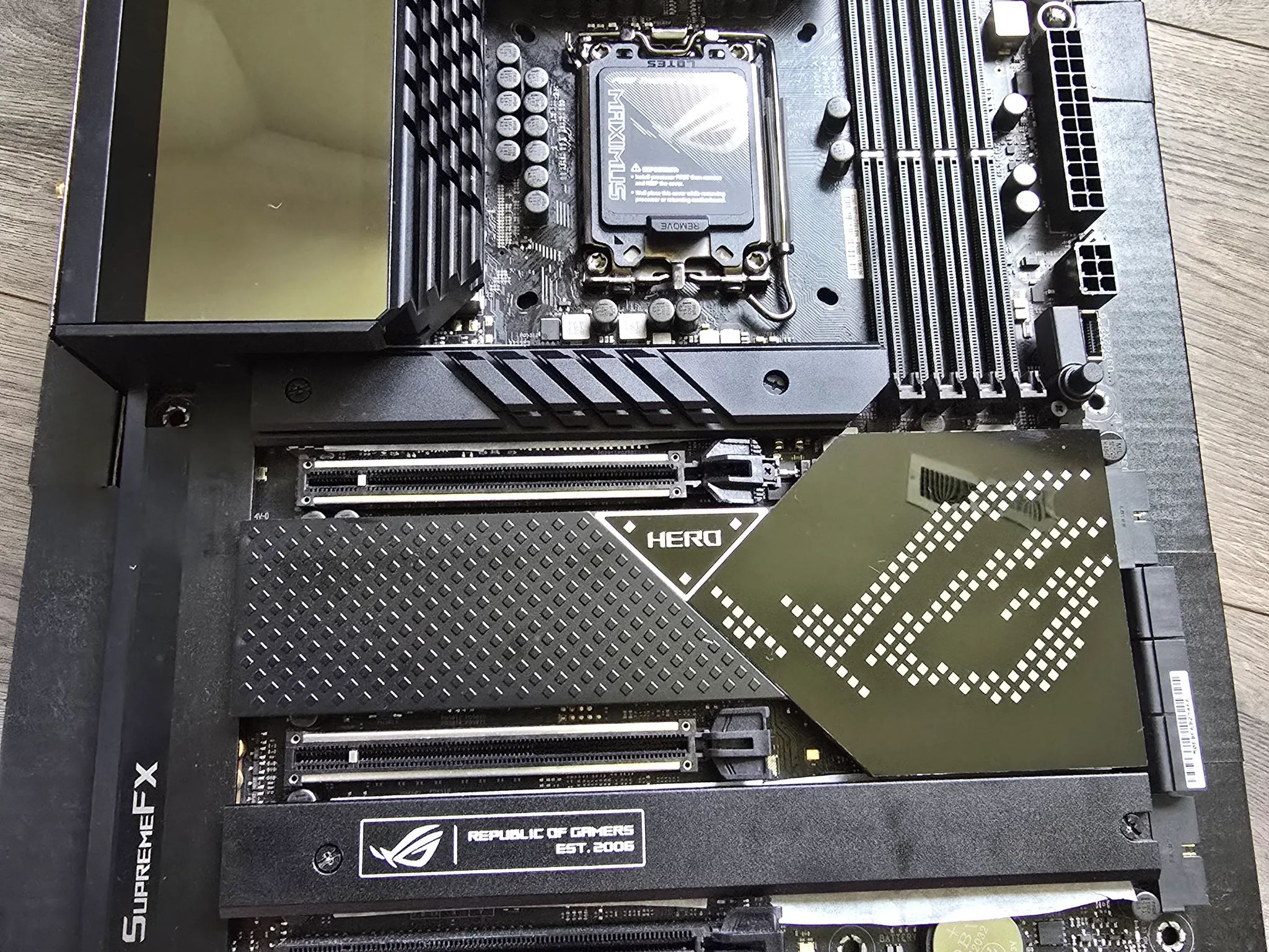 Asus Rog Maximus z690 Hero