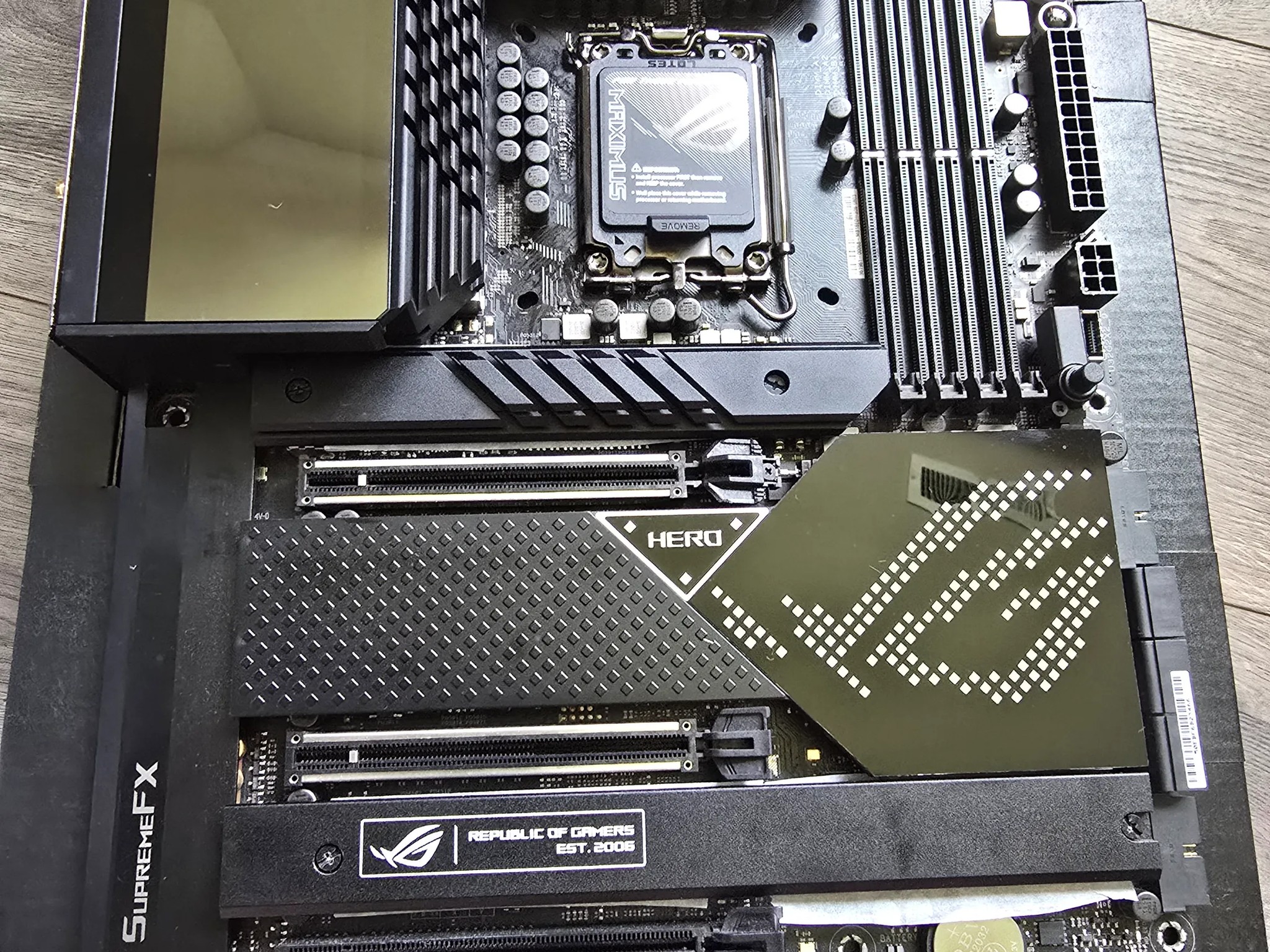Asus Rog Maximus z690 Hero