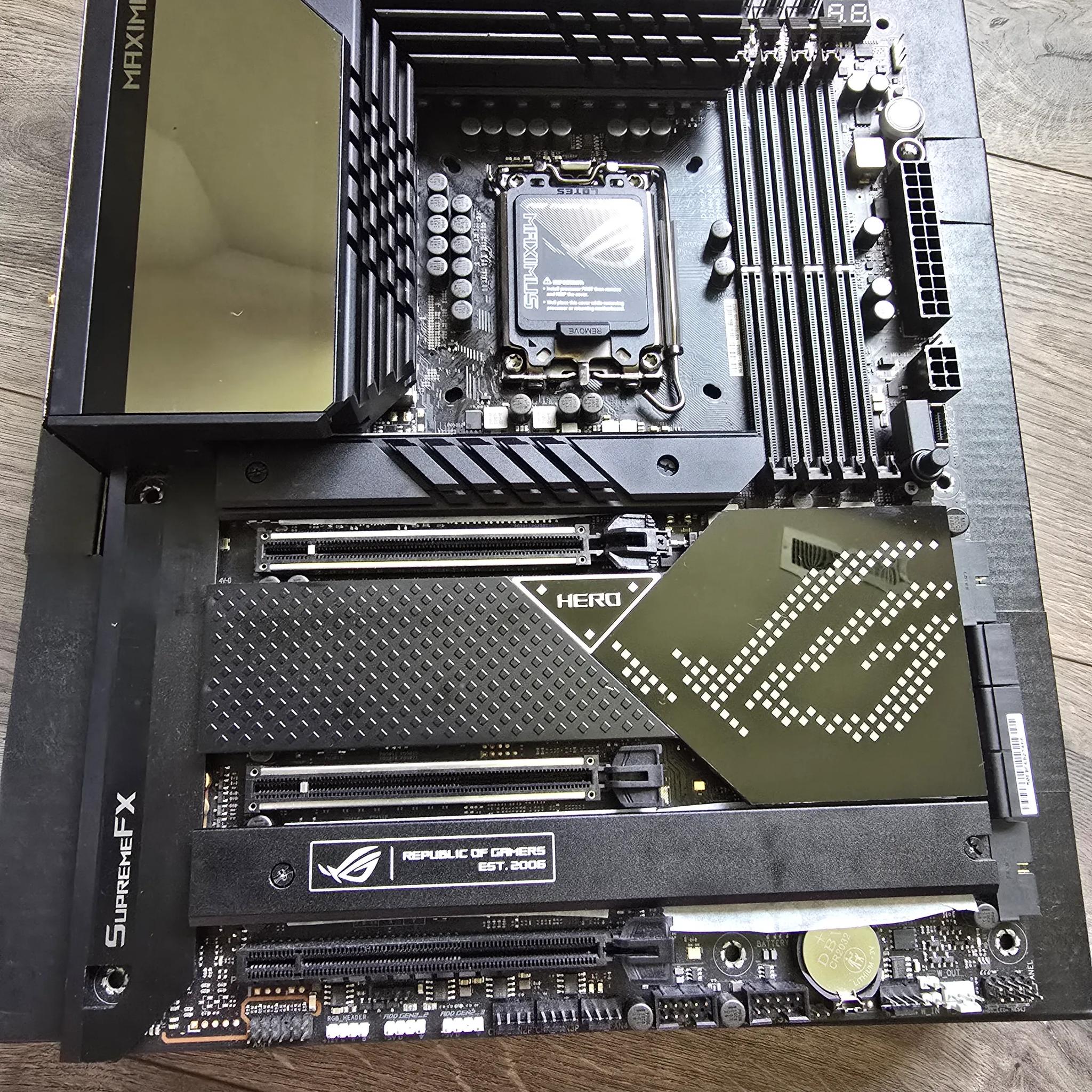 Asus Rog Maximus z690 Hero