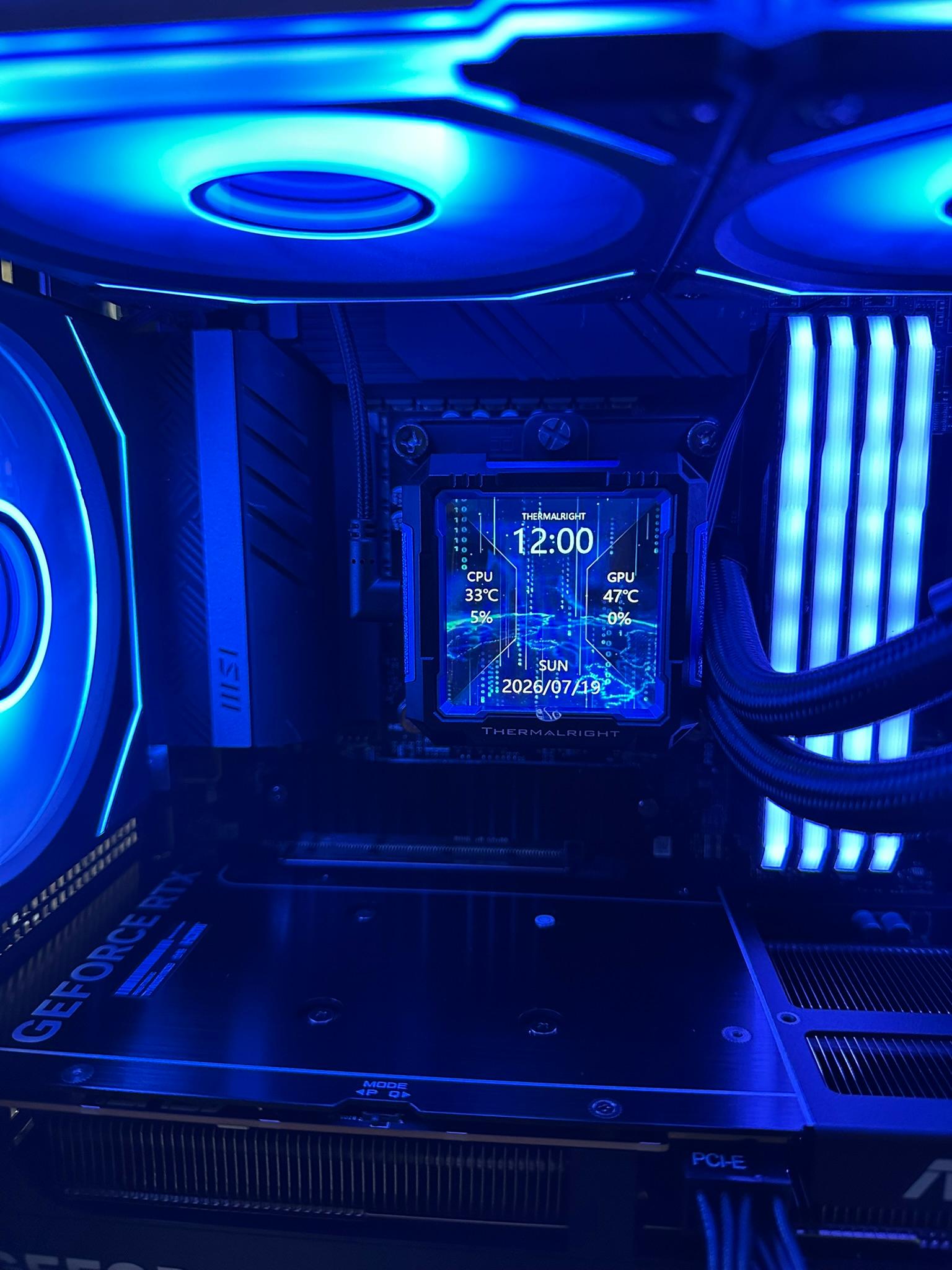 i5-12400F / RTX 5060 / 1TB NVME / 32GB RAM