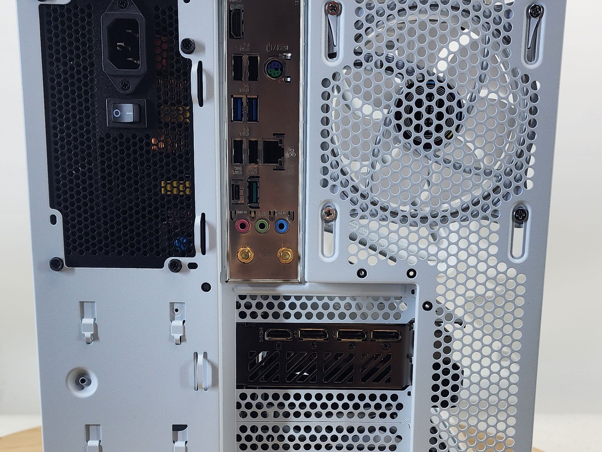 Gaming PC i7-14700KF 32GB RAM 2TB SSD RTX 4070 Ti SUPER 16GB Win11 Computer