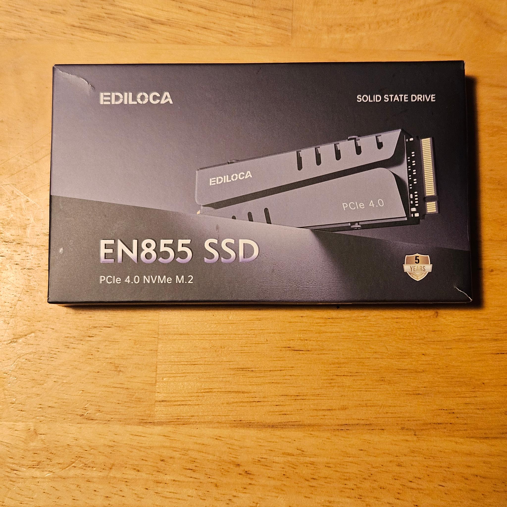 Ediloca EN 855 4TB SSD with DRAM Cache and Heatsink