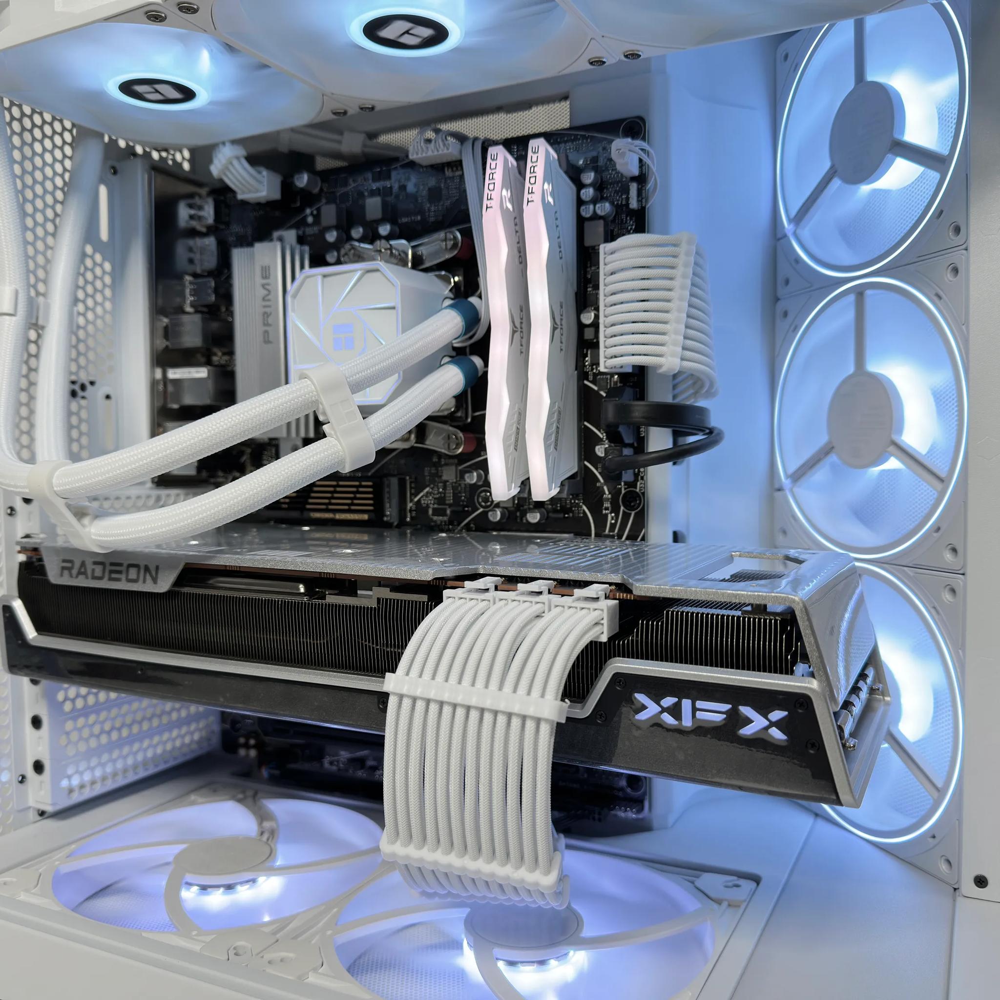 🥇🏆 Extreme Liquid Cooled Gaming PC🧊AMD RX 7900 XTX 24GB🧊Ryzen 7 7700X🧊32GB DDR5🧊2TB NVME SSD
