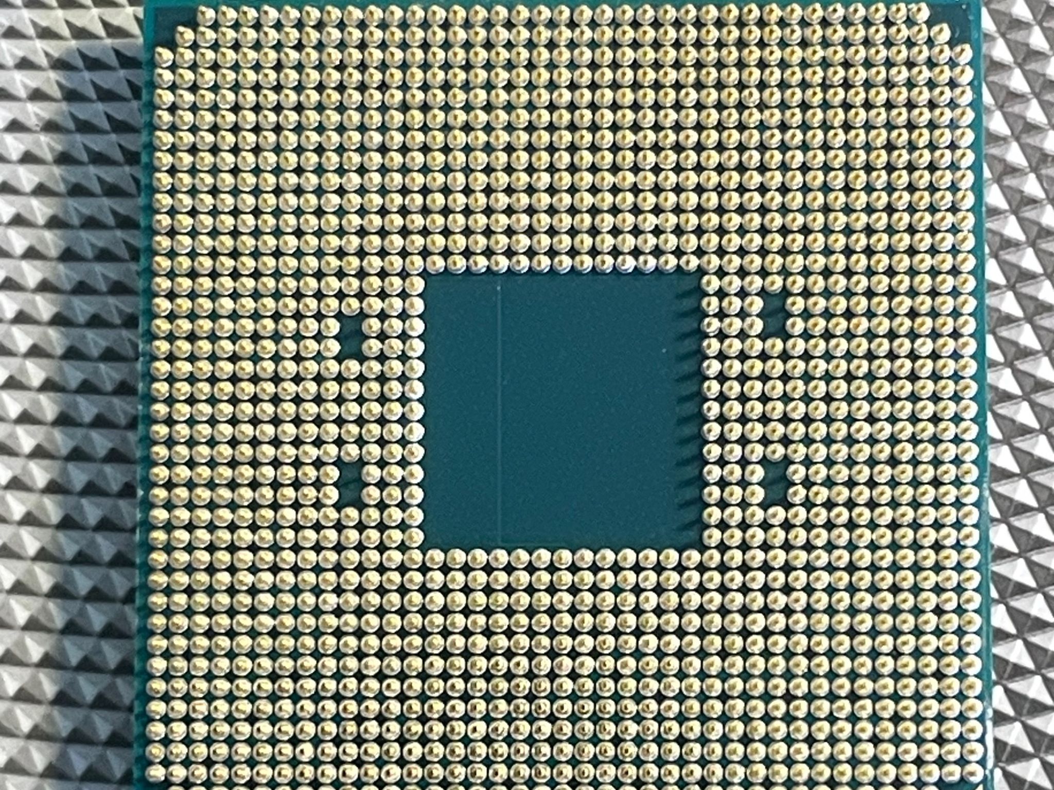 AMD Ryzen 9 3900X - 3.8Ghz