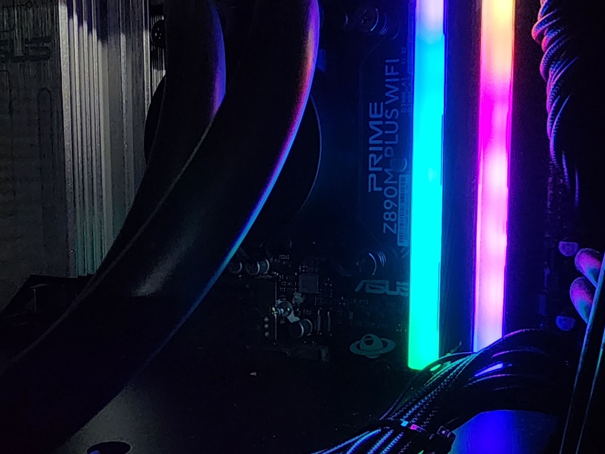 Gaming PC Ultra 9 285K 32GB RAM 2TB SSD RTX 5090 32GB Windows 11 Computer