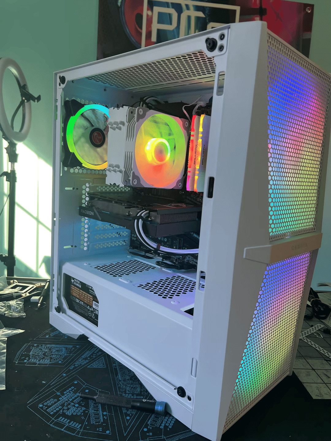 New midrange gaming pc 6600xt