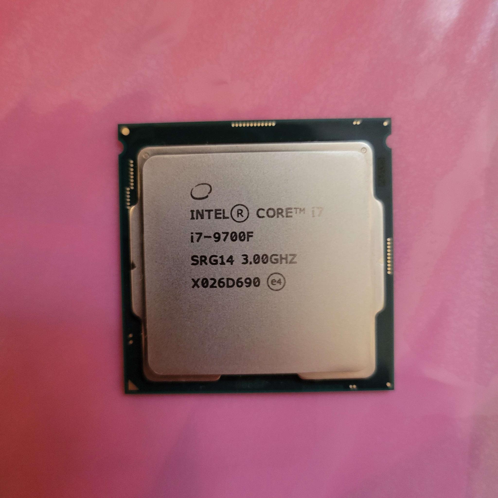 Intel Core i7-9700F