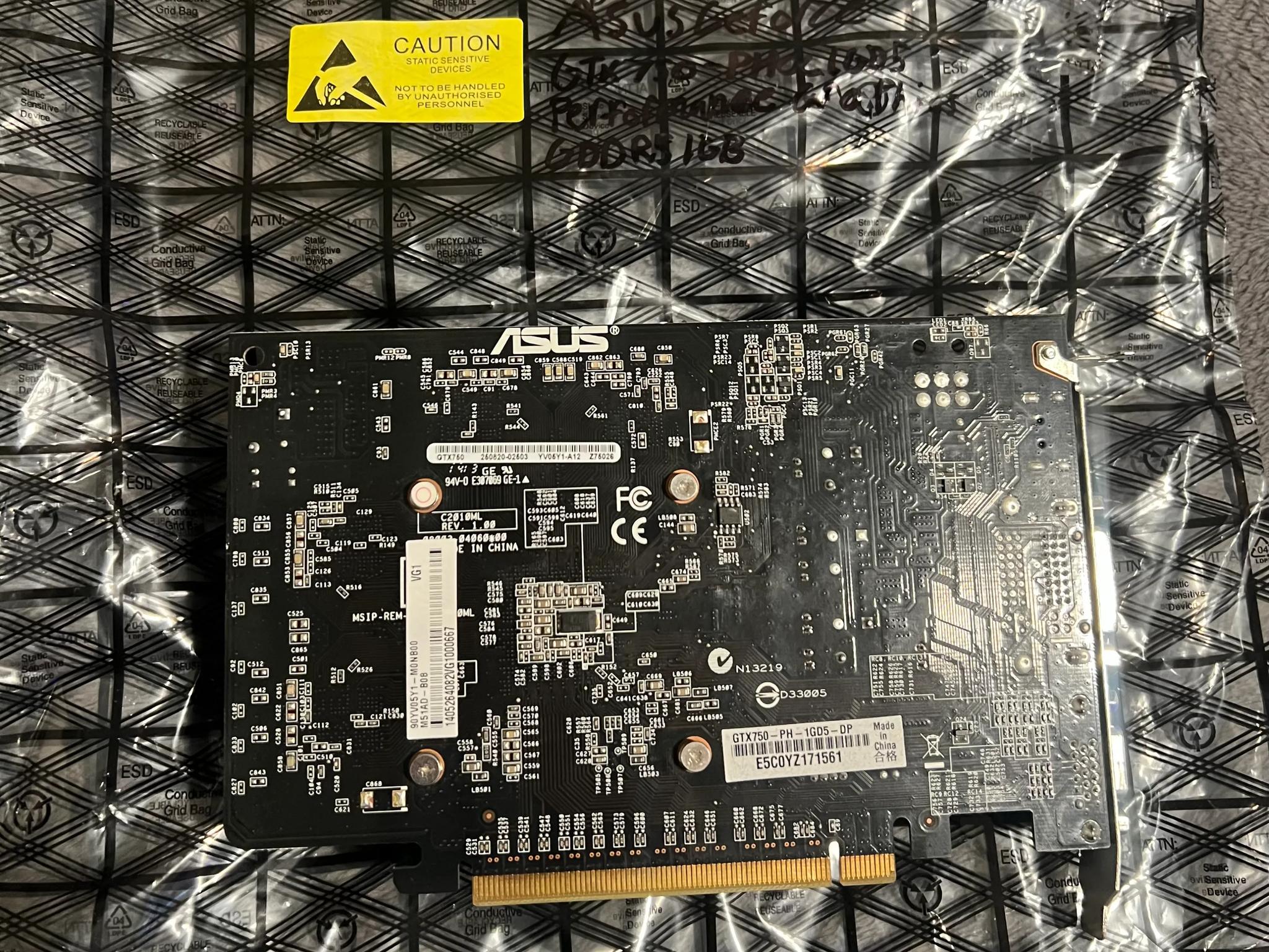 ASUS GeForce GTX750-PHOC-1GD5 performance graphics GDDR5 1GB