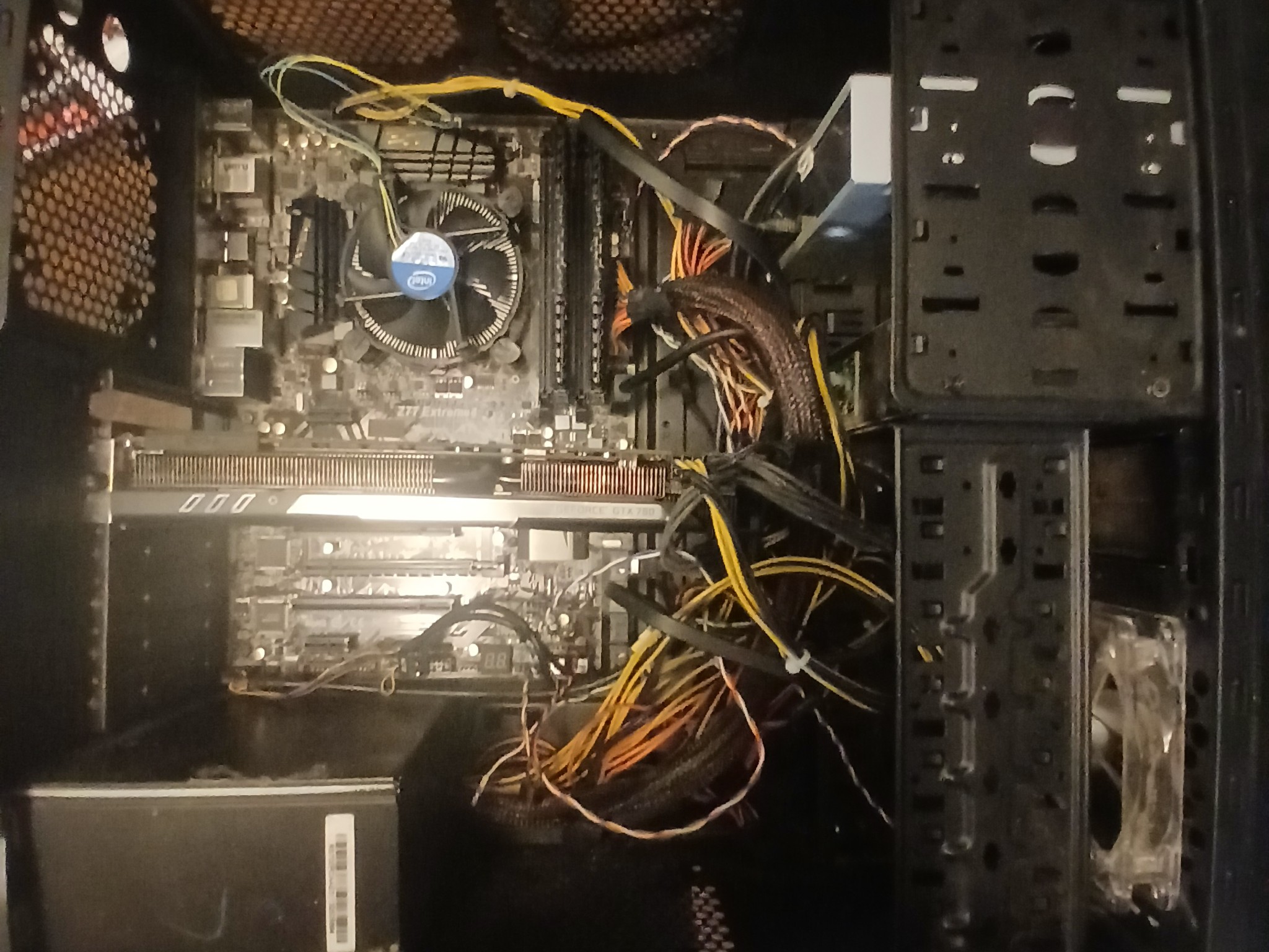 1080p 144hz 24 inch TN monitor / Intel I7 3770k / GTX 780 / 16 GB RAM