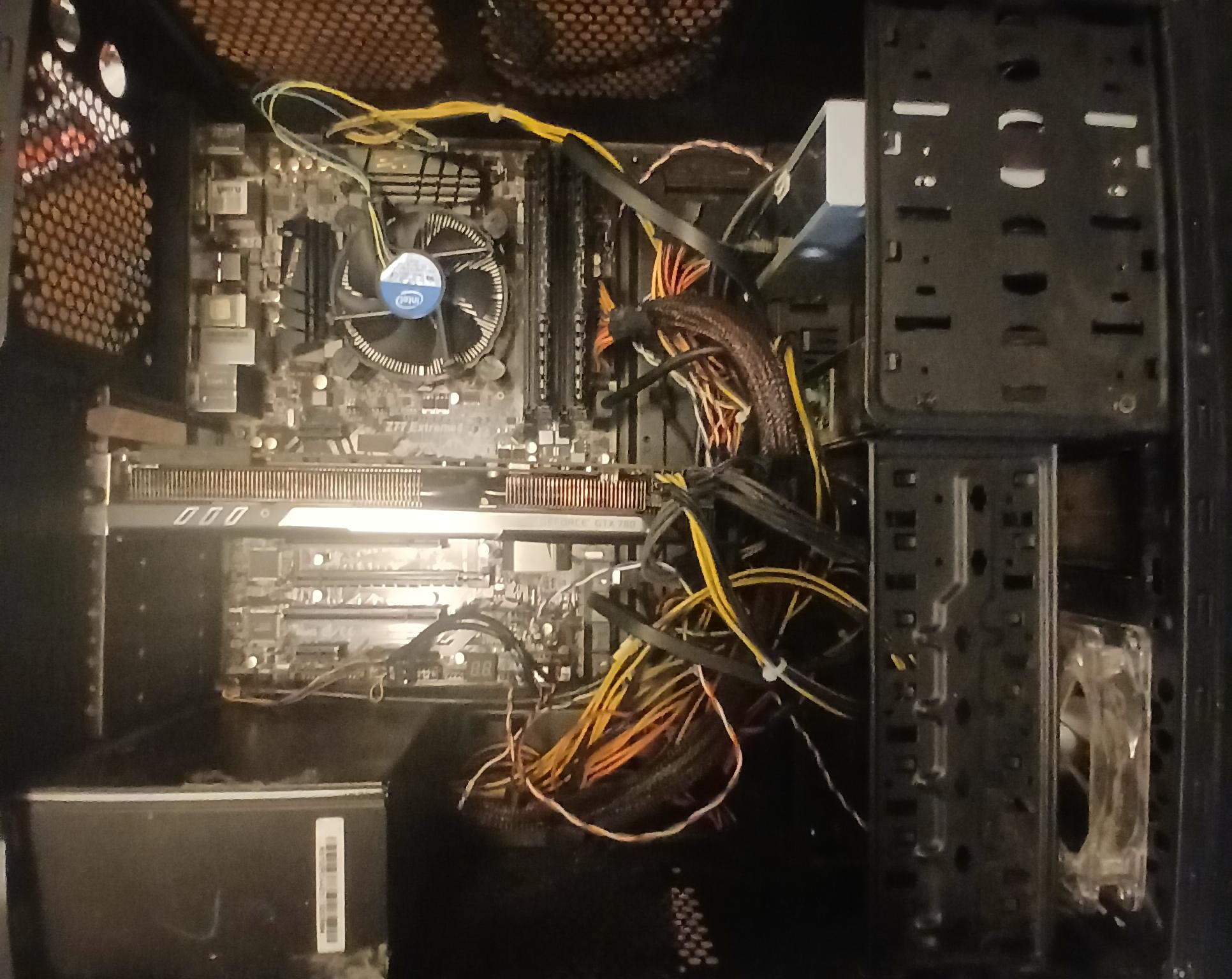 1080p 144hz 24 inch TN monitor / Intel I7 3770k / GTX 780 / 16 GB RAM