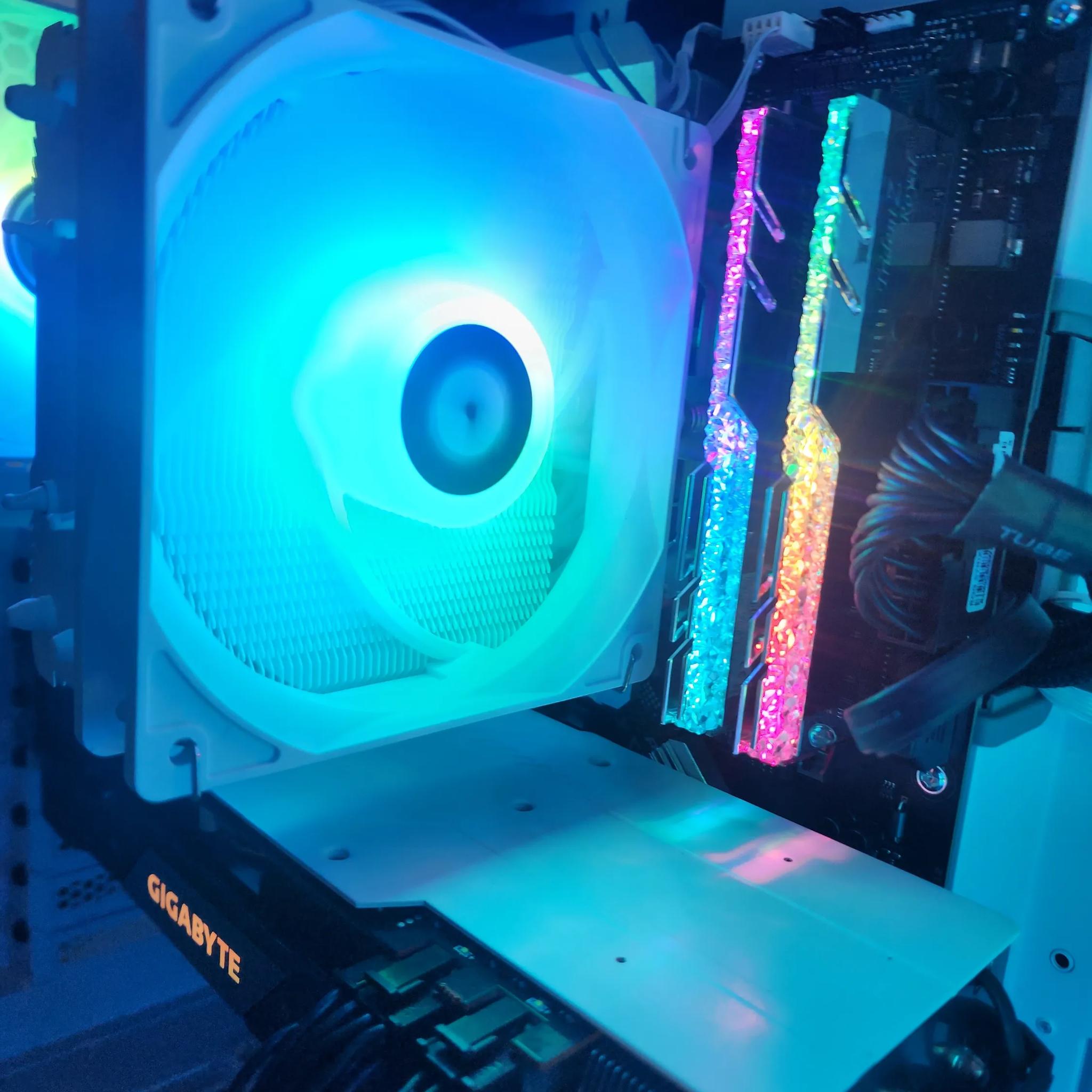 1080p / light 1440p Gaming PC (Ryzen 5600x, RX5700xt 8gb, 32gb gskil ddr4 royal, 1tb nvme)