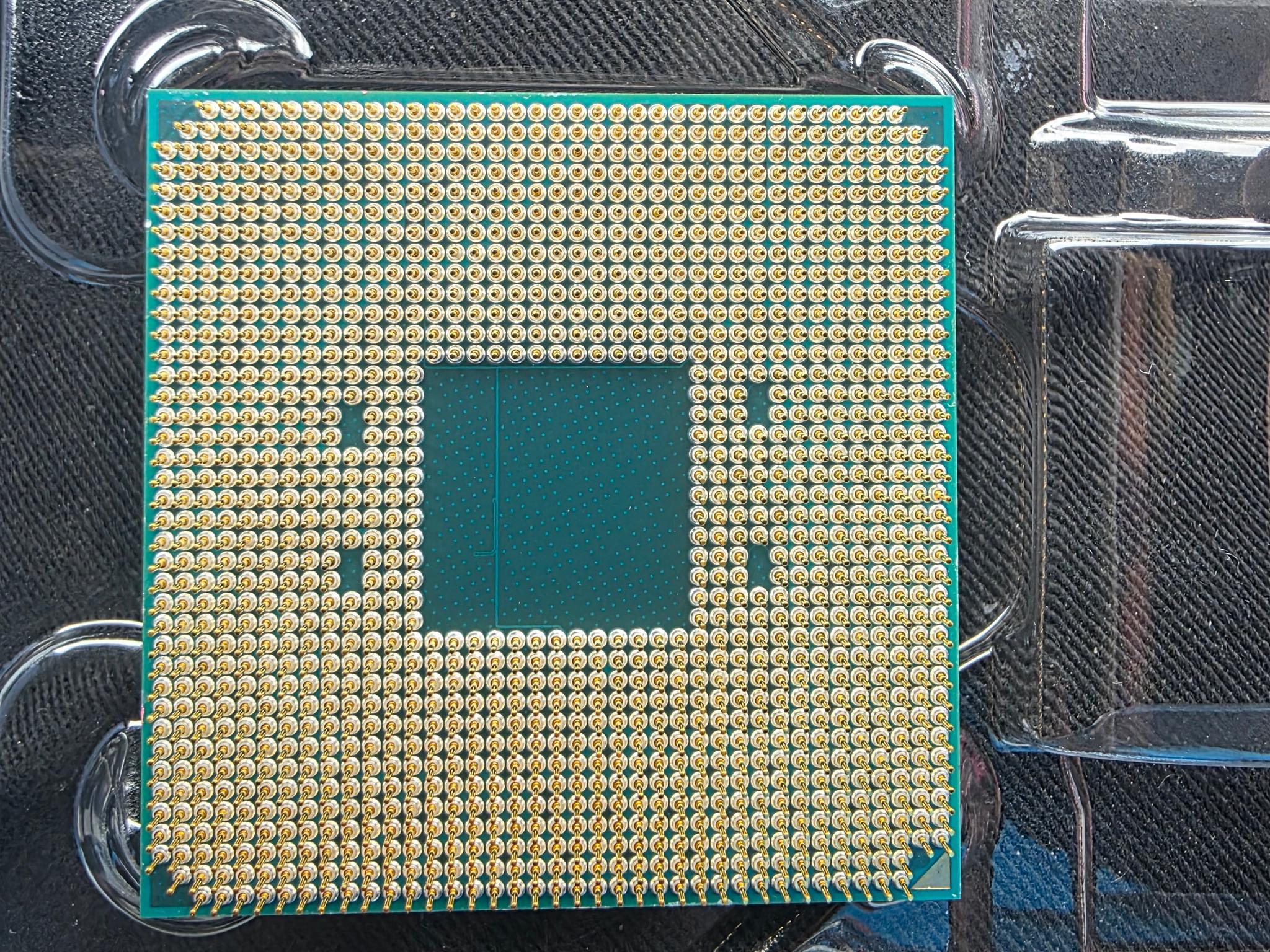 AMD Ryzen 7 5800X3D