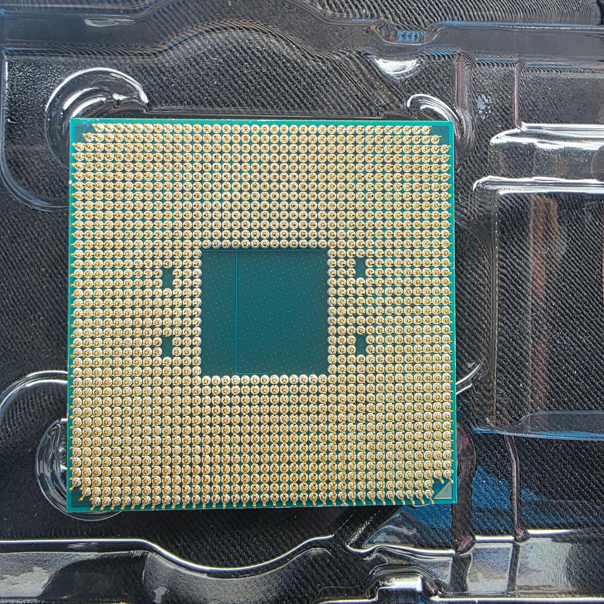 AMD Ryzen 7 5800X3D