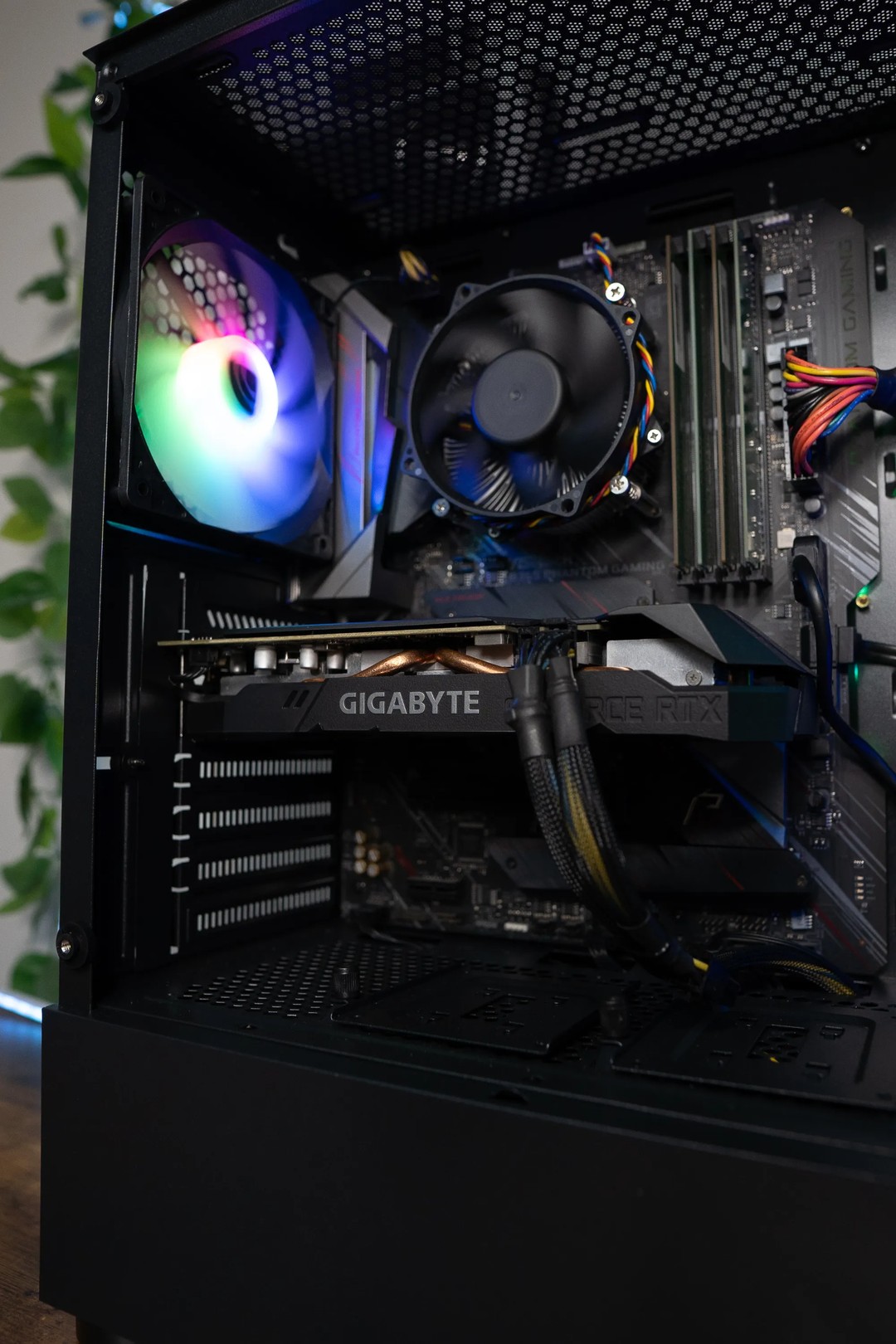 🍬🚀 | GIGABYTE RTX 2060 6GB | INTEL i7 8700 | 32GB DDR4 RAM