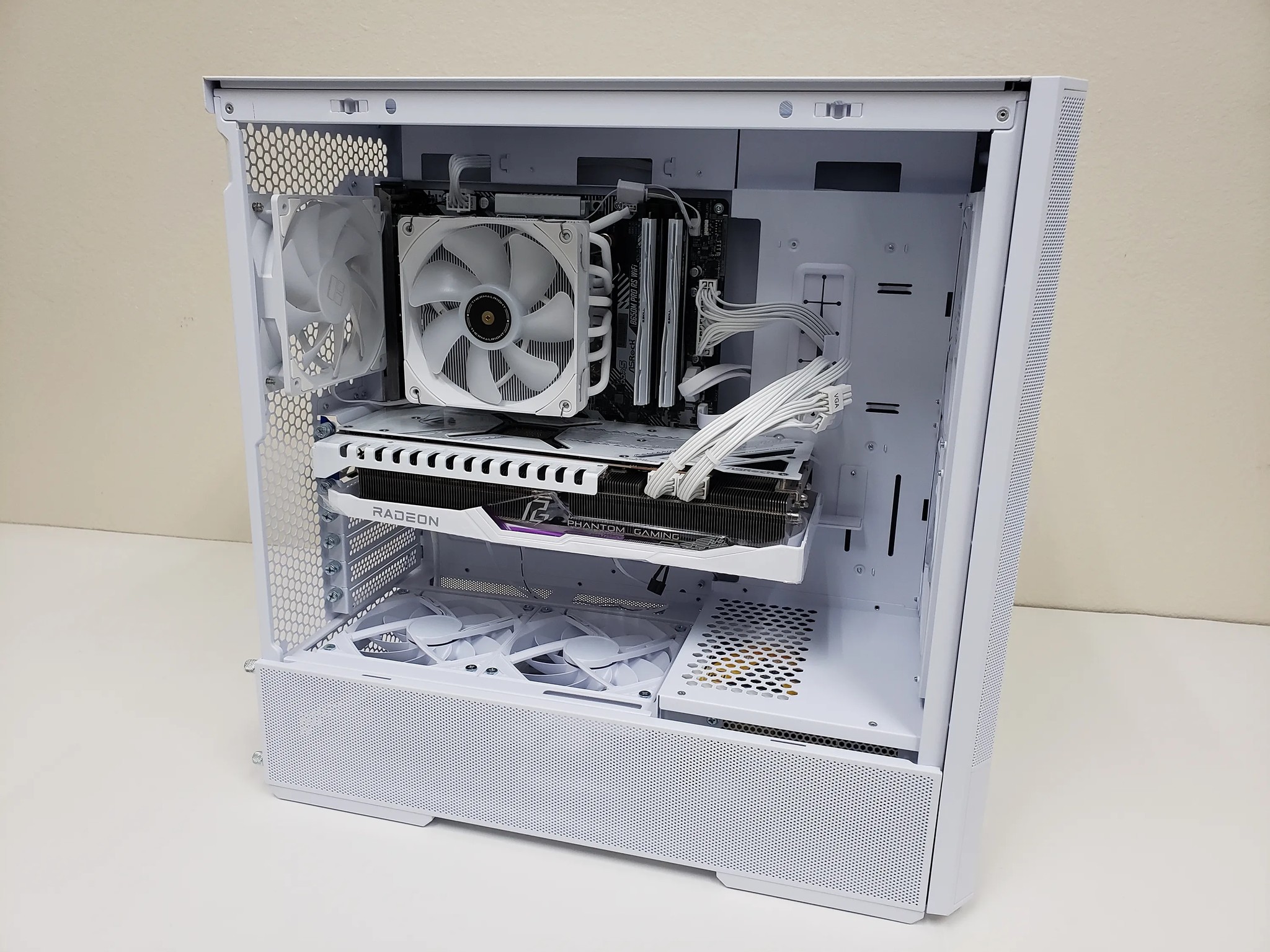 PC on Sale! Ryzen 7 7700X, RX 7900XT, 32GB-DDR5 6000, 2TB SSD NVMe, 1000W PSU