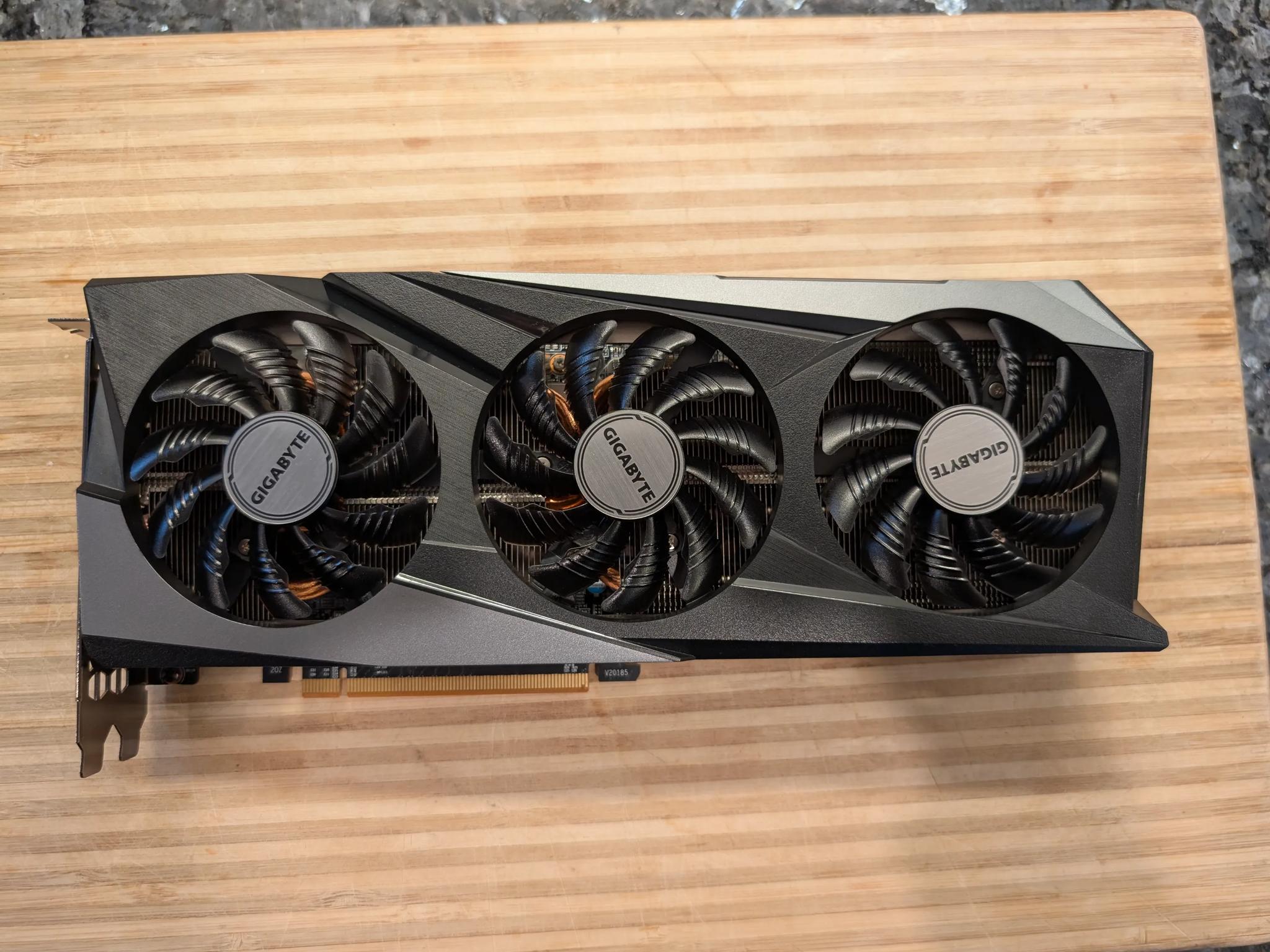 Gigabyte Gaming OC Radeon RX 6650xt 8GB Graphics Card