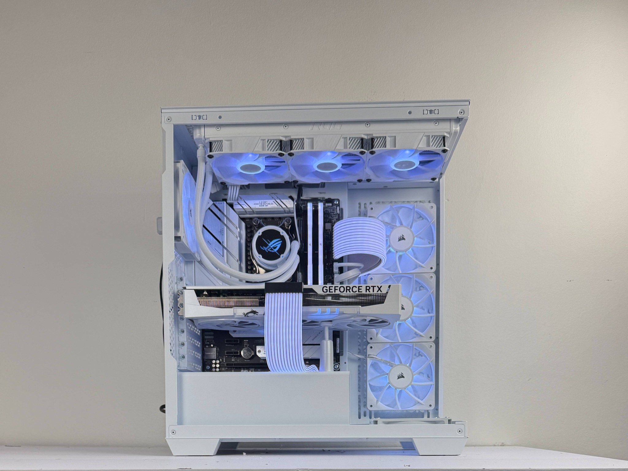 🧊Cryostorm🧊  | 1440p Streaming PC | Ryzen 7 7800X3D | MSI RTX 5070 | 32GB DDR5 6000MHz