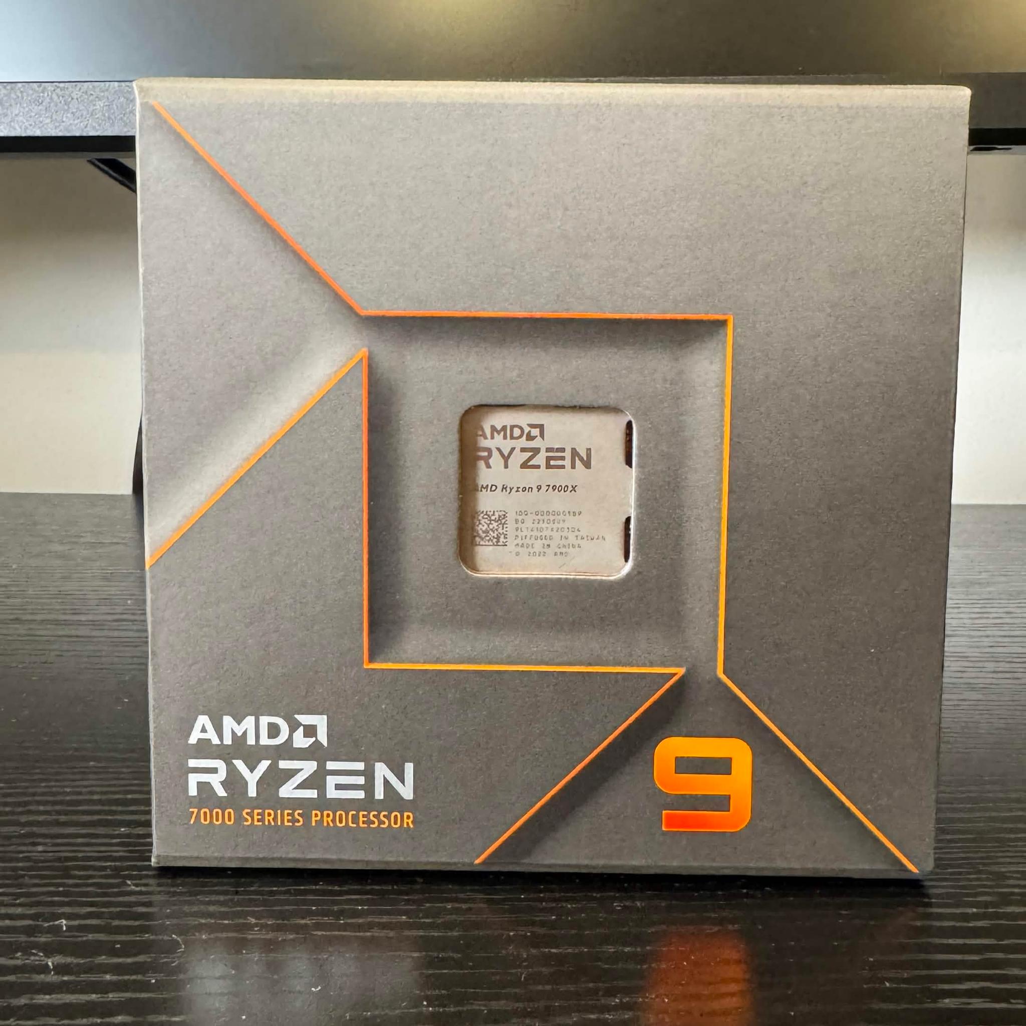 AMD Ryzen 9 7900X