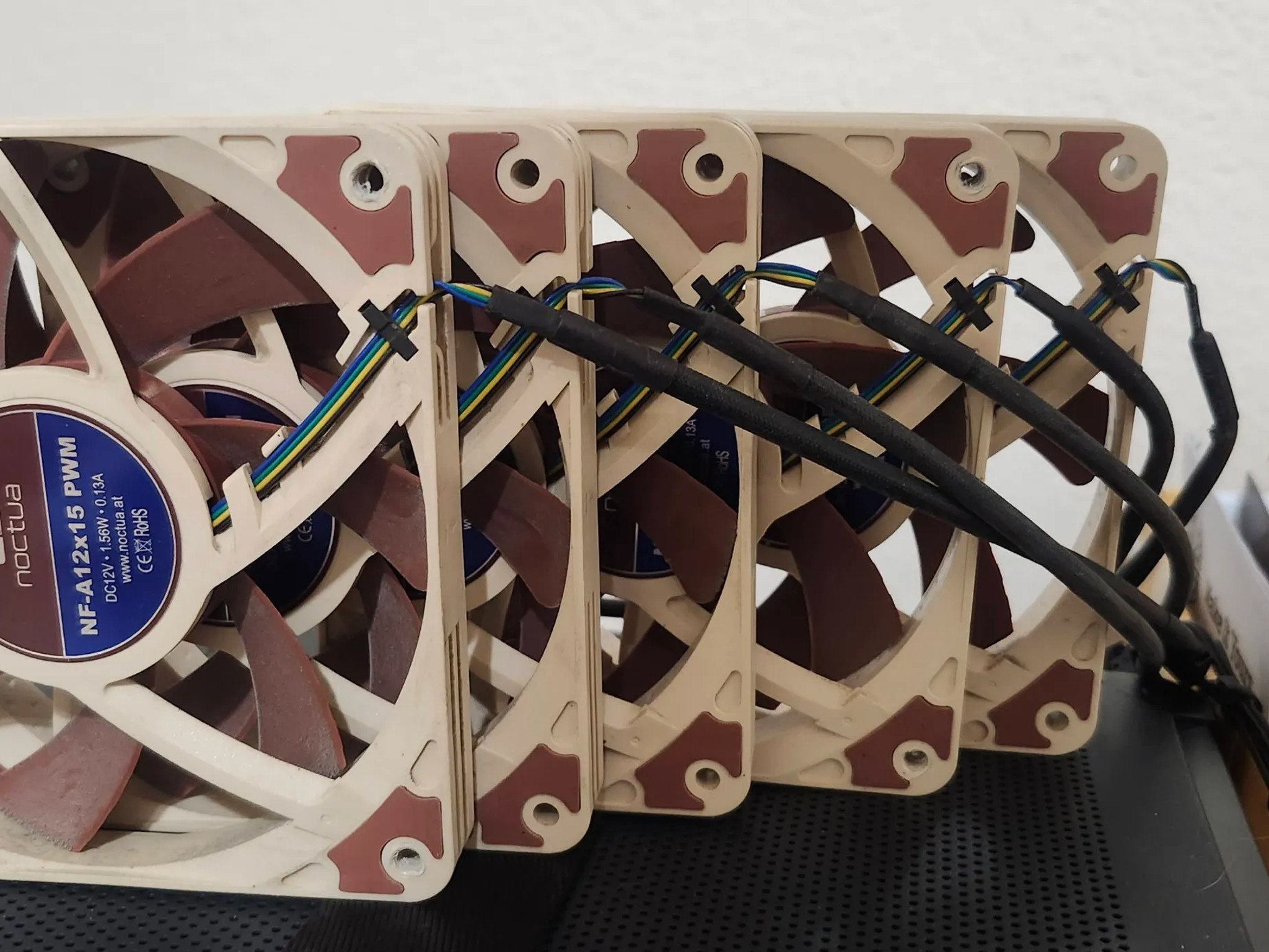 NAWKTUAH NF-A12x15 PWM