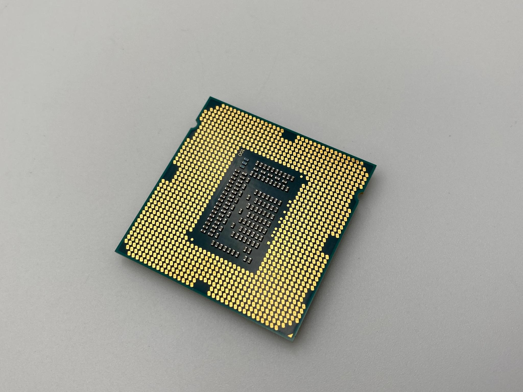 Intel Core i7-3770 3.4GHz Quad-Core CPU Processor SR0PK LGA1155