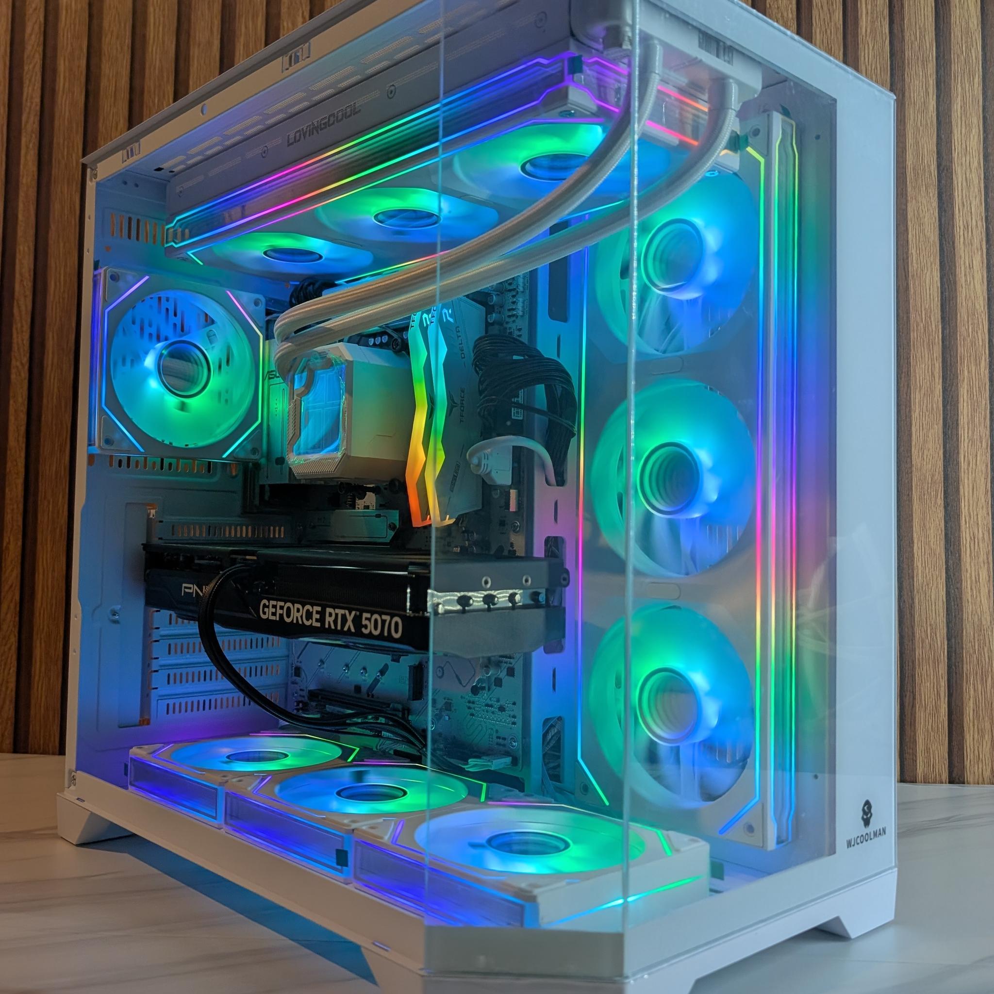 RTX 5070 | RYZEN 5 9600X | 16GB DDR5 | 1TB SSD | 360MM AIO