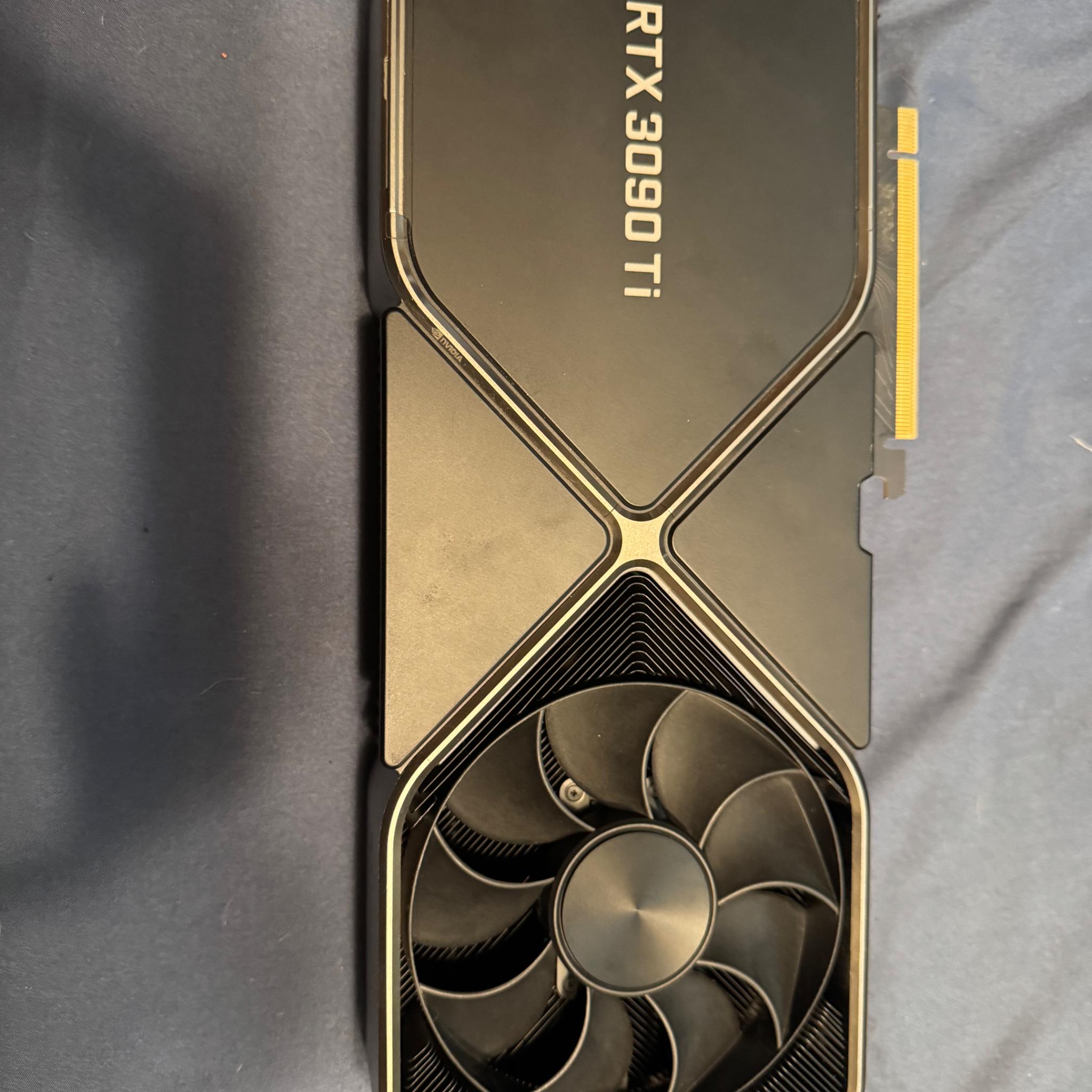 NVIDIA 3090 TI Founders Edition