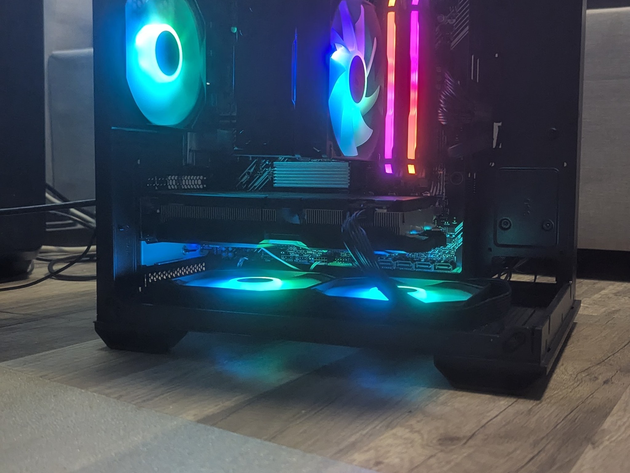 RTX 3060 12GB | Ryzen 5 5600x | 32GB RAM | WIN 11 |